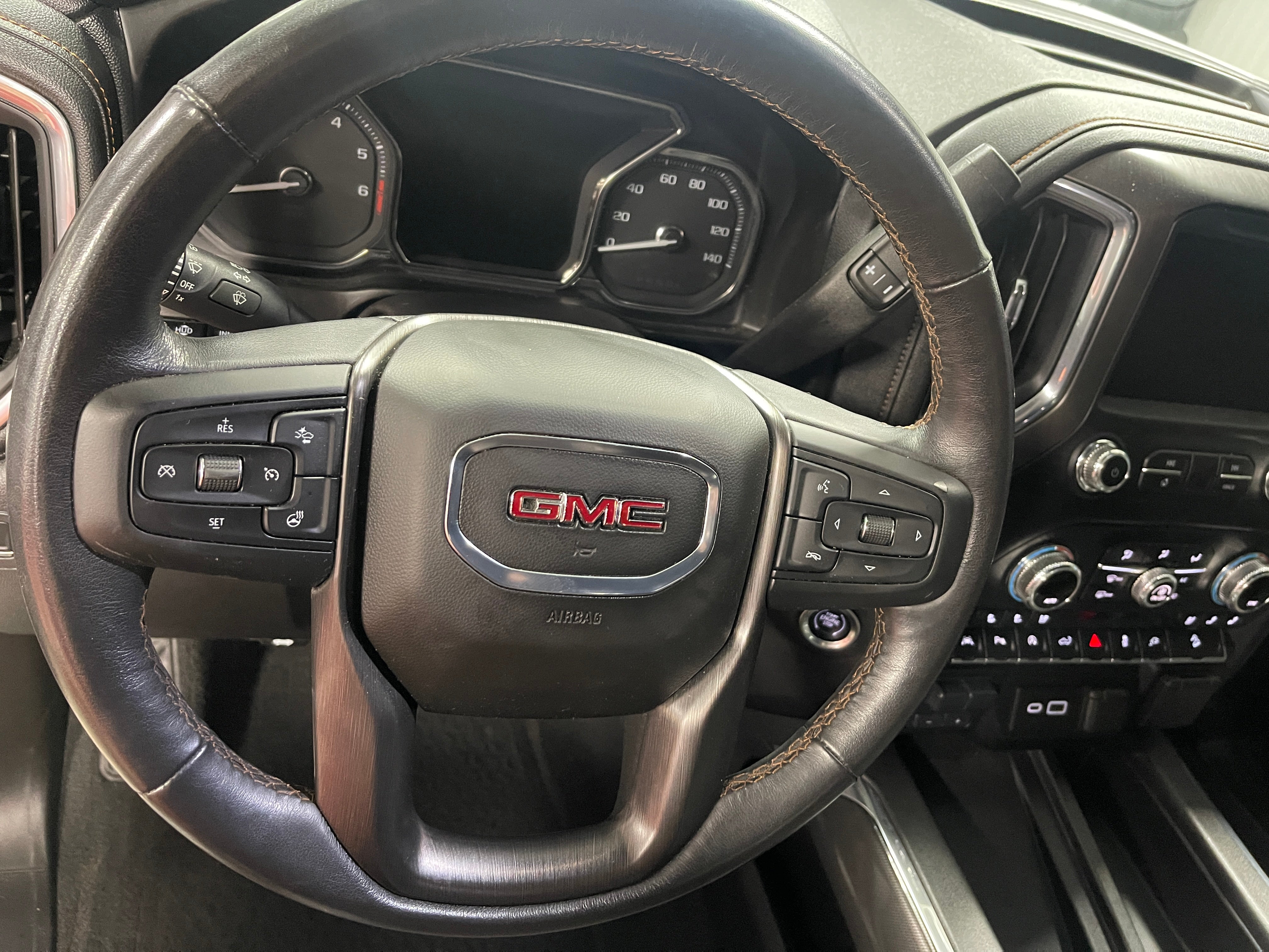 2021 GMC Sierra 1500 AT4 5