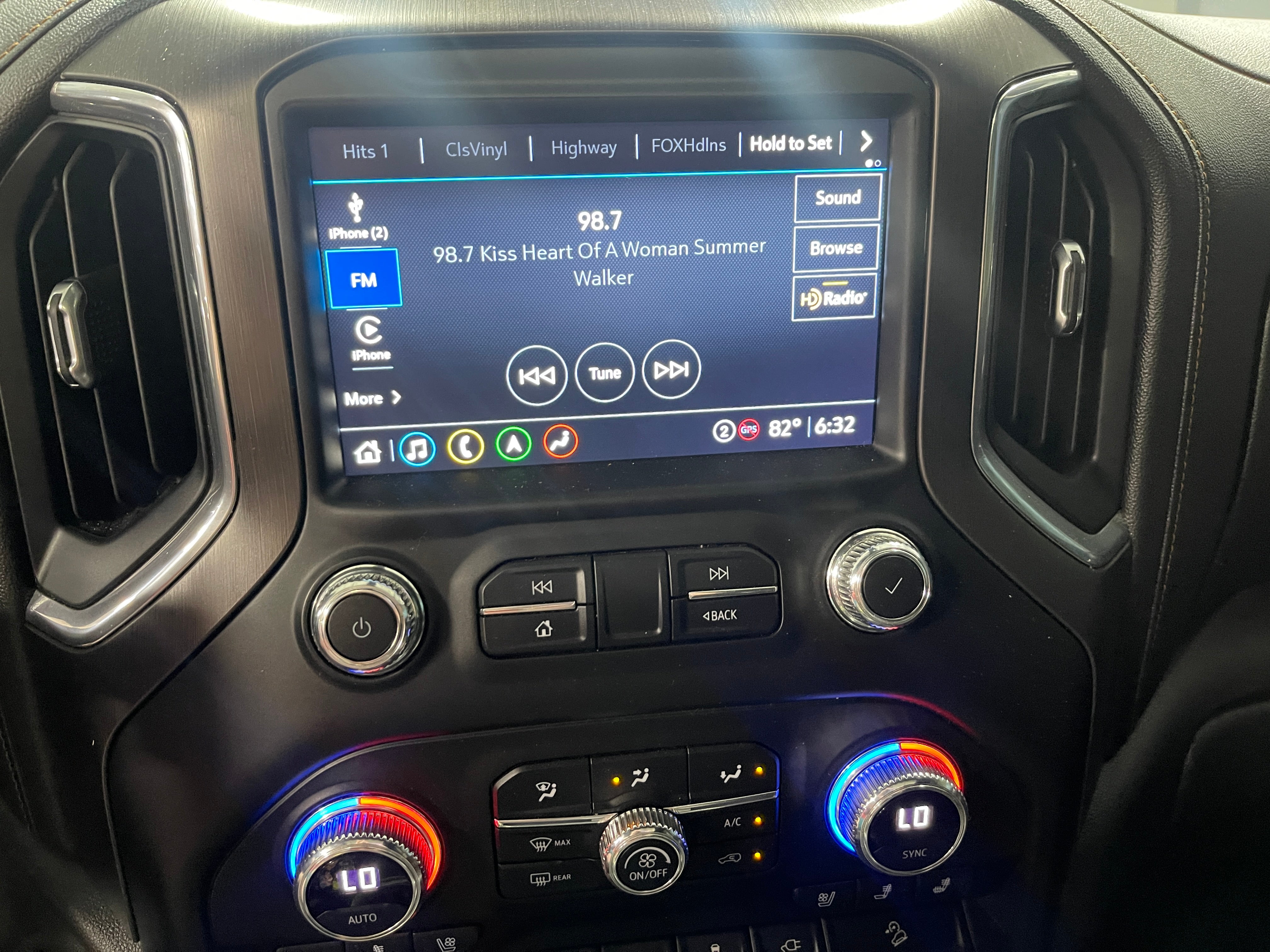 2021 GMC Sierra 1500 AT4 4