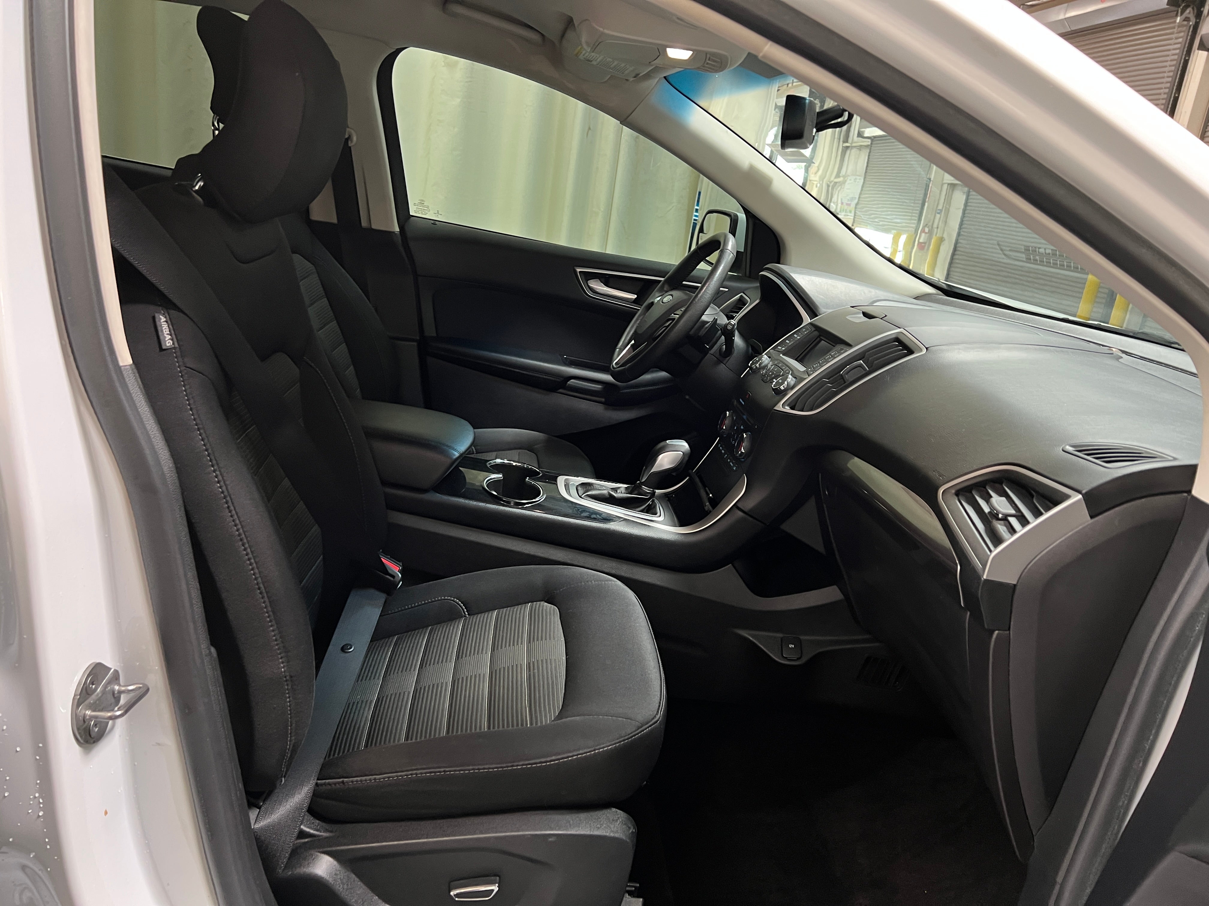 2017 Ford Edge SEL 2