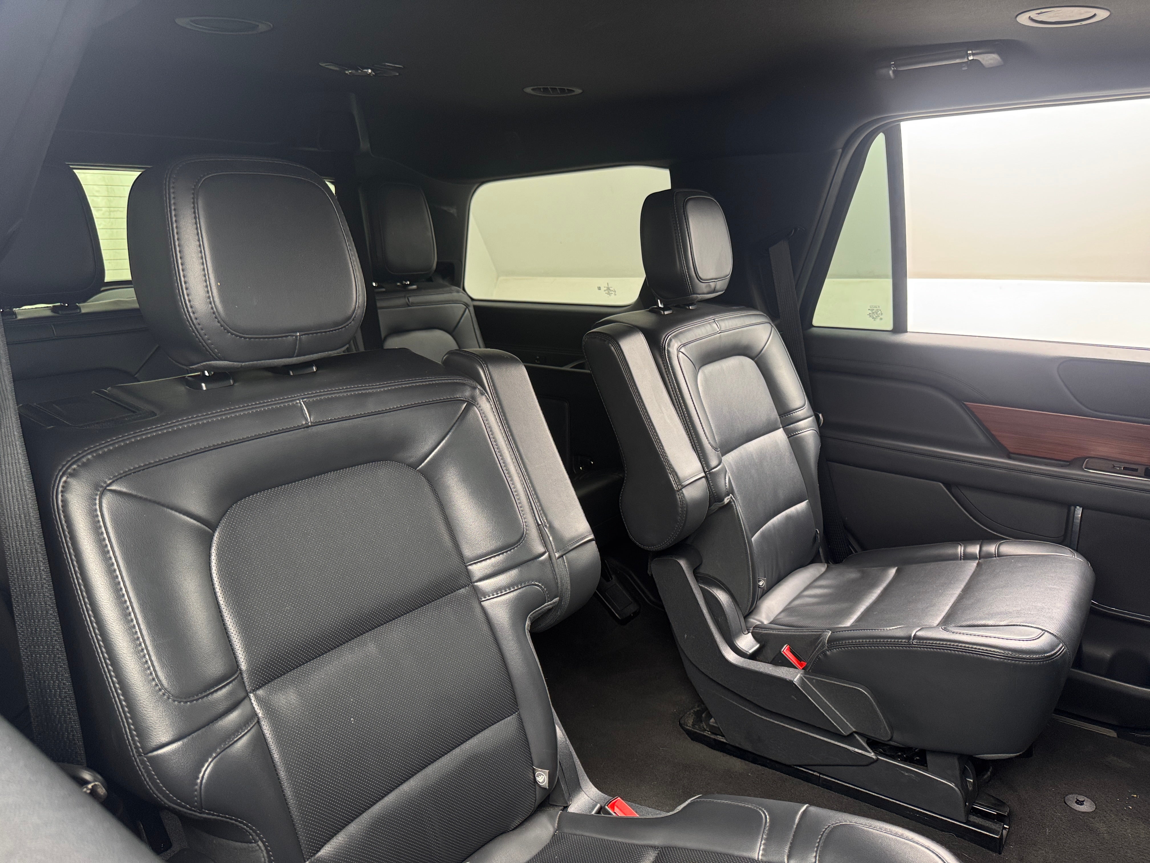 2023 Lincoln Navigator Standard 5