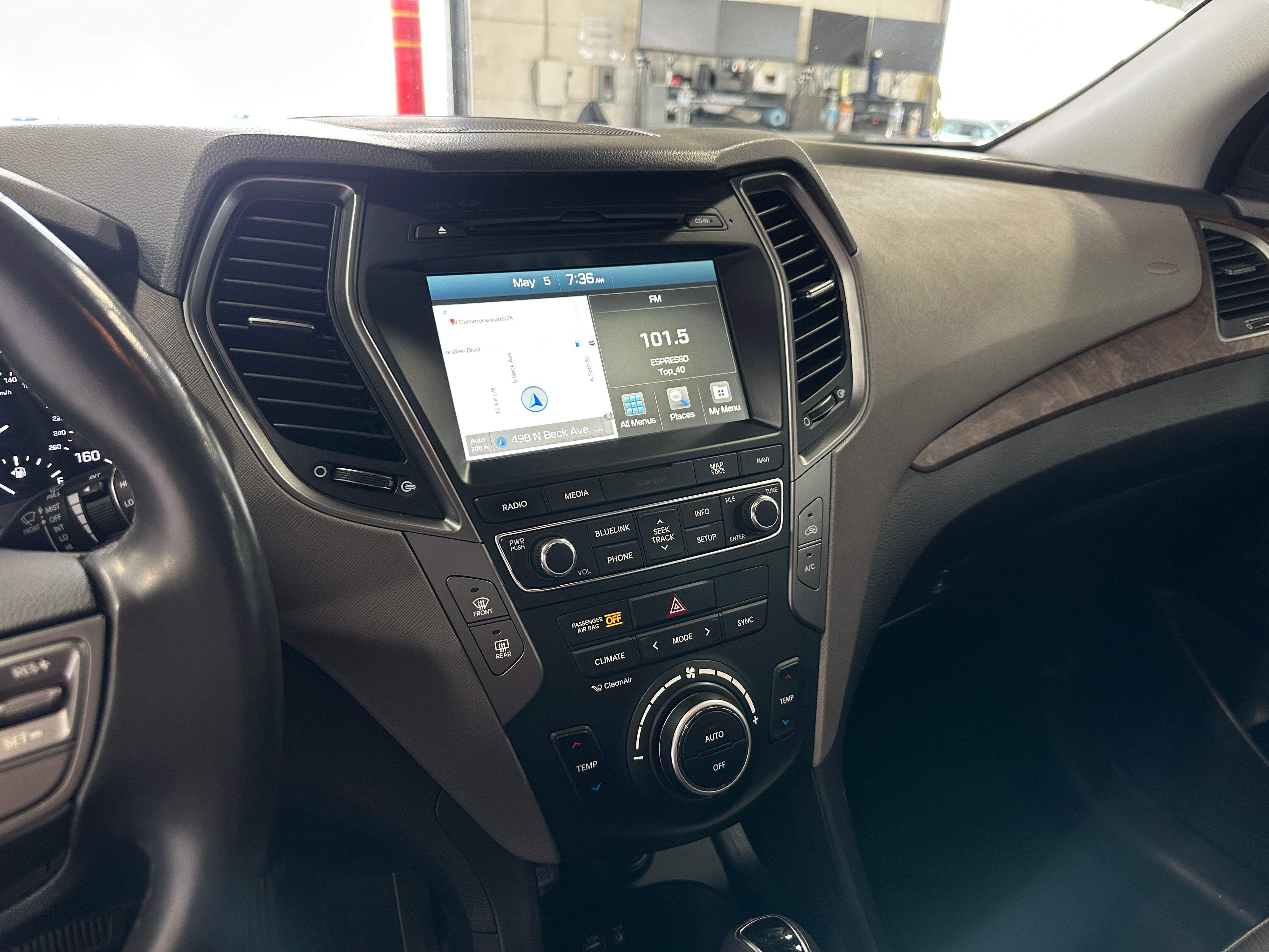 2018 Hyundai Santa Fe Sport 2.0T Ultimate 3