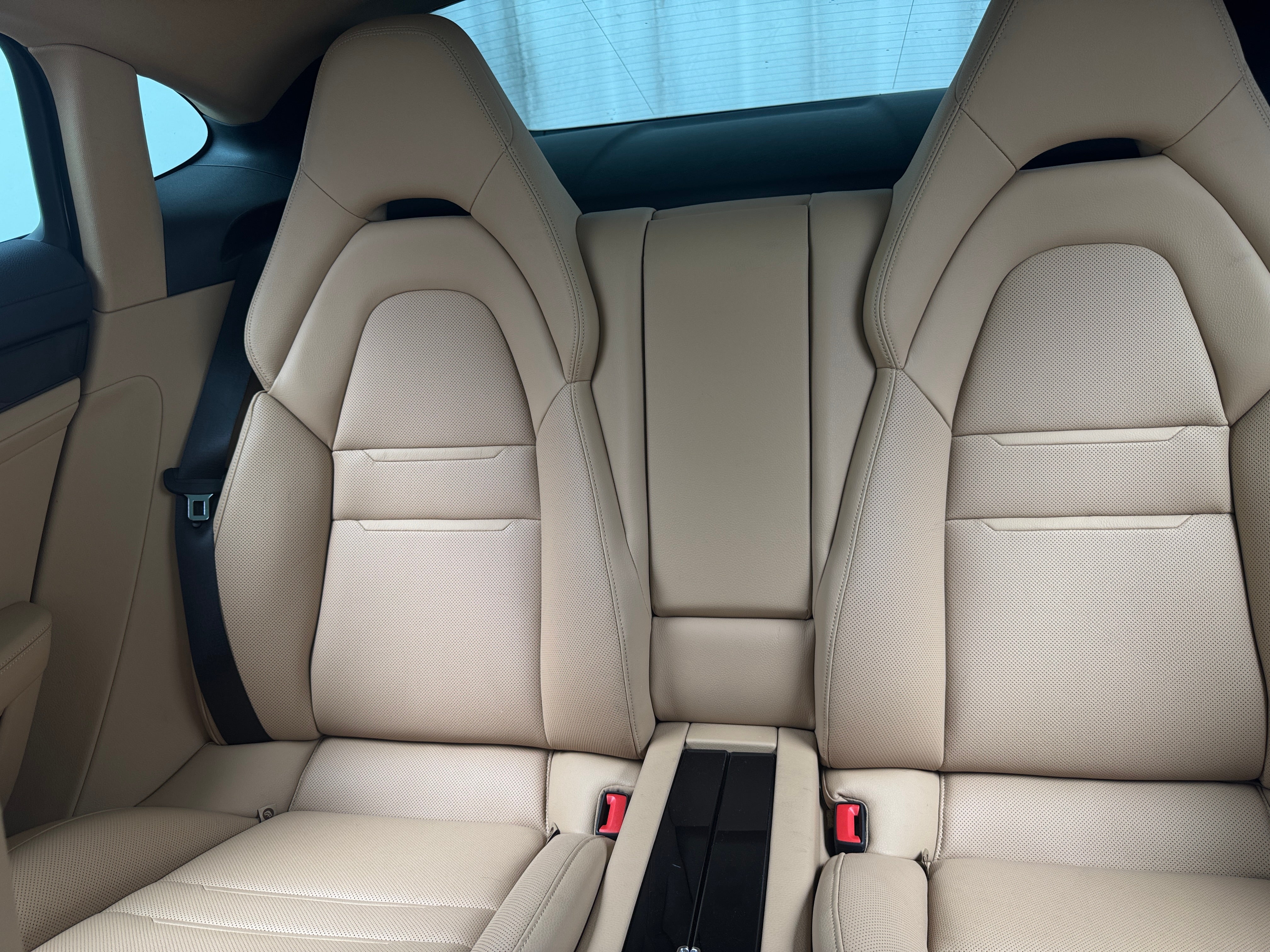 2022 Porsche Panamera 4 5
