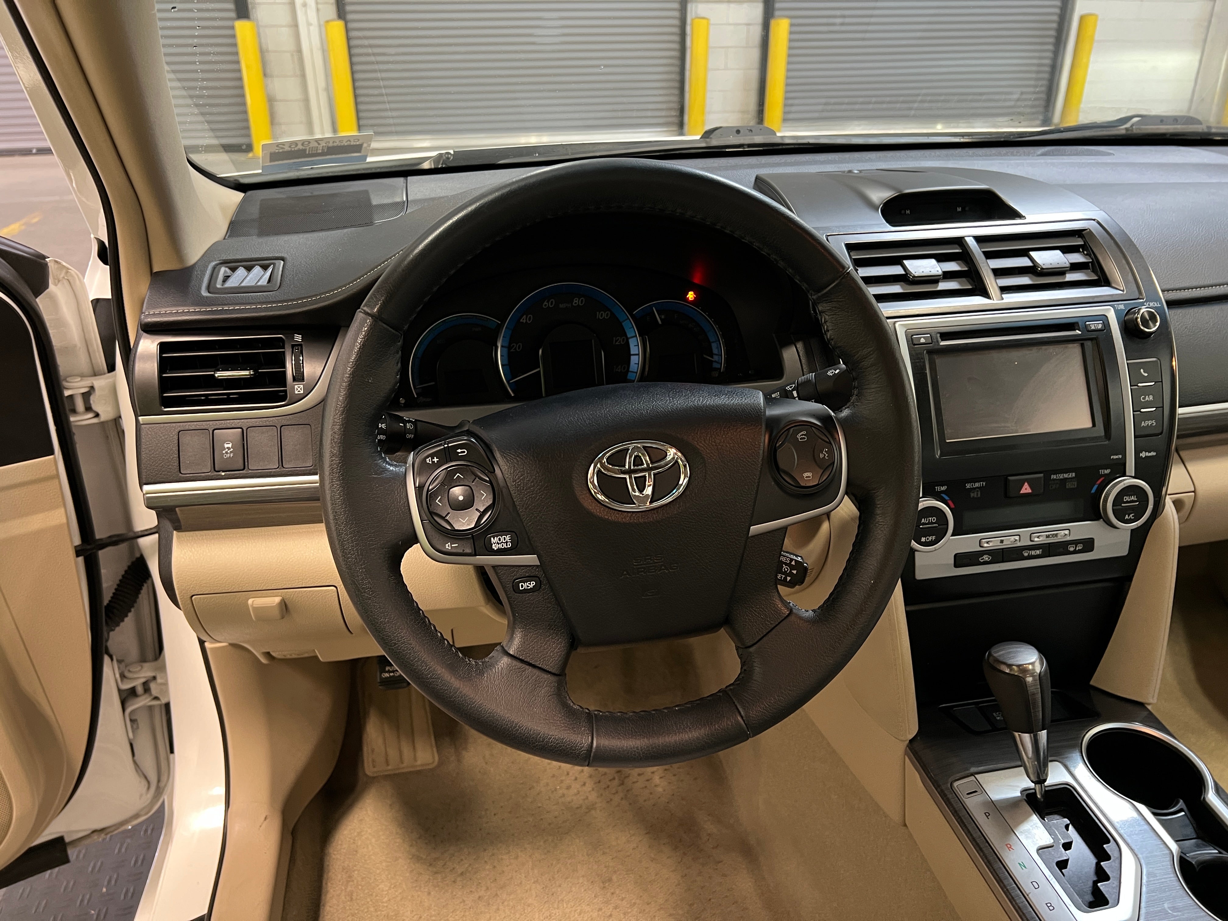 2014 Toyota Camry XLE 5