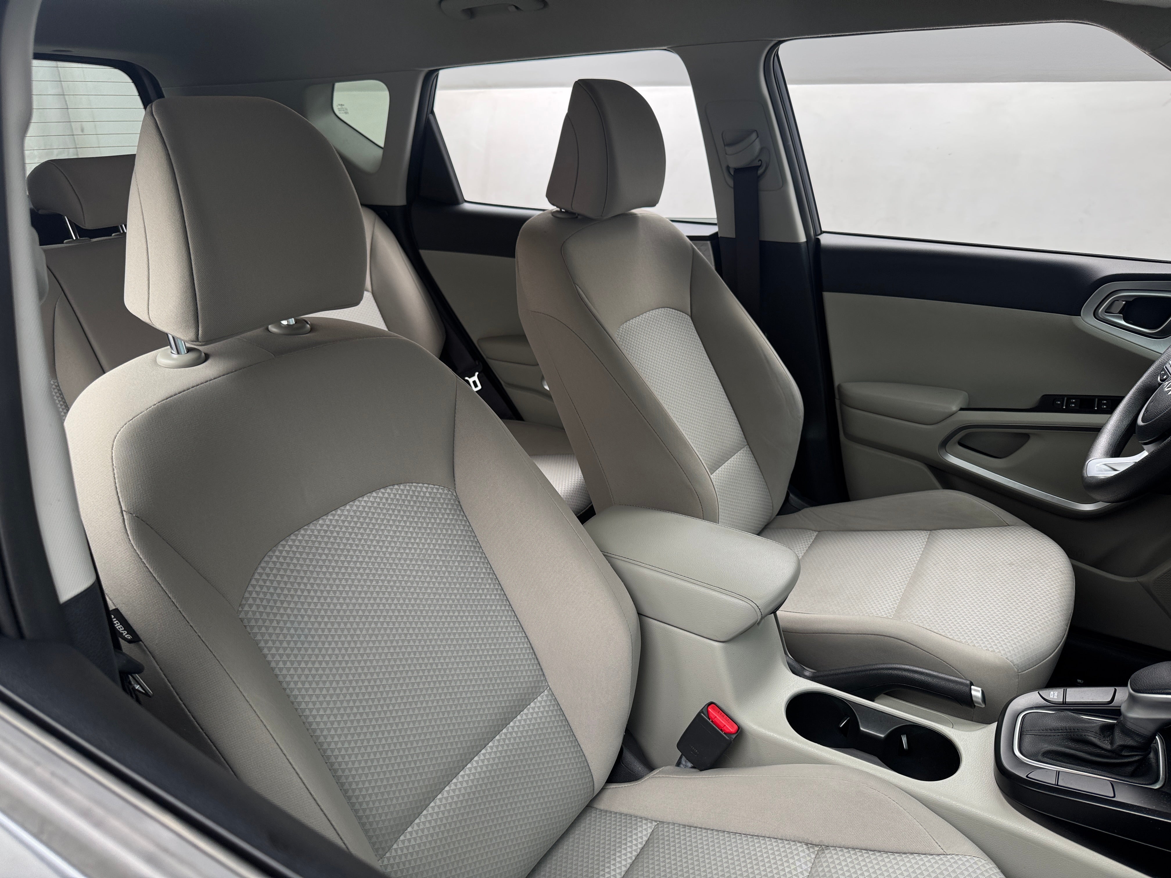 2023 Kia Soul LX 2