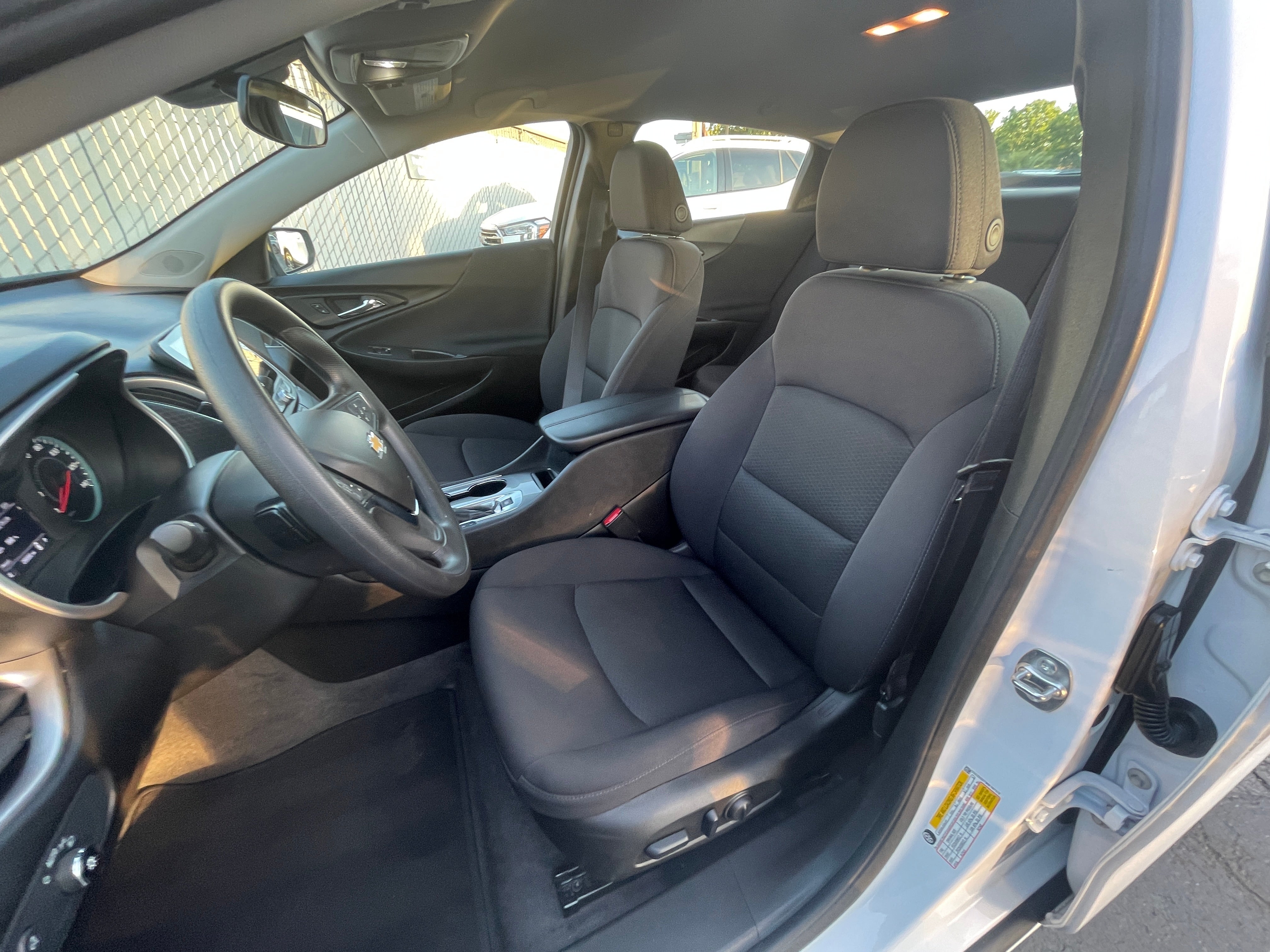 2024 Chevrolet Malibu LT 2