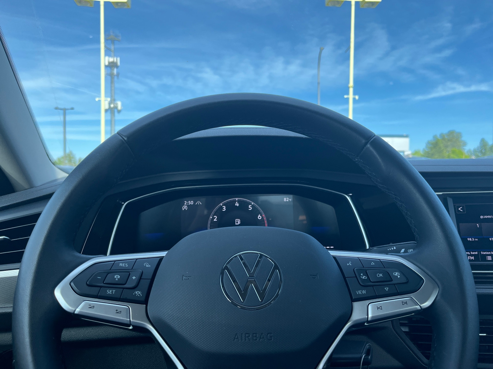 Thumbnail: 2024 Volkswagen Jetta - 5