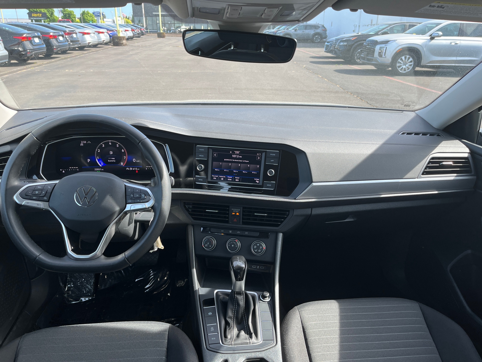 Thumbnail: 2024 Volkswagen Jetta - 3