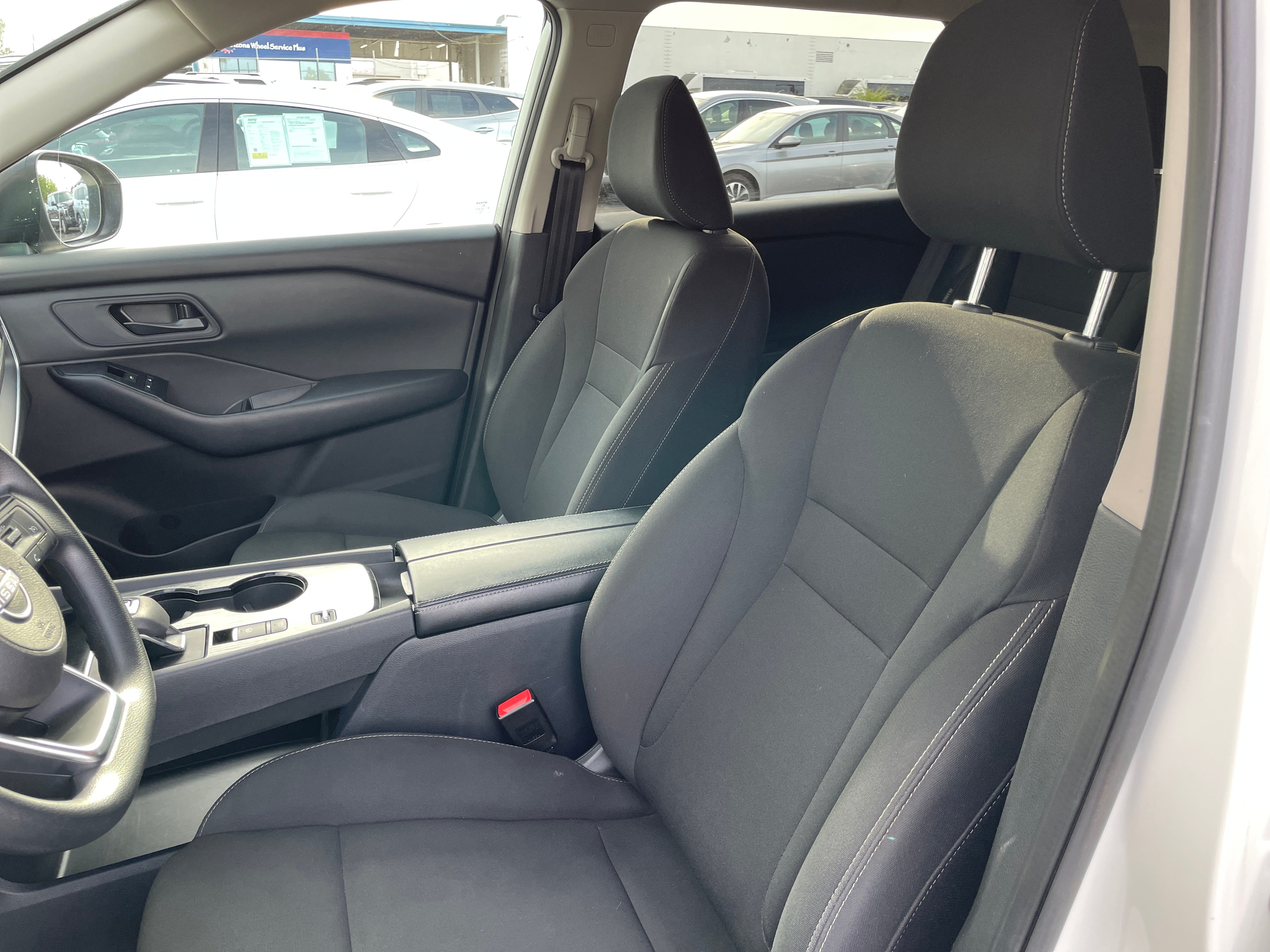 2024 Nissan Rogue S 2