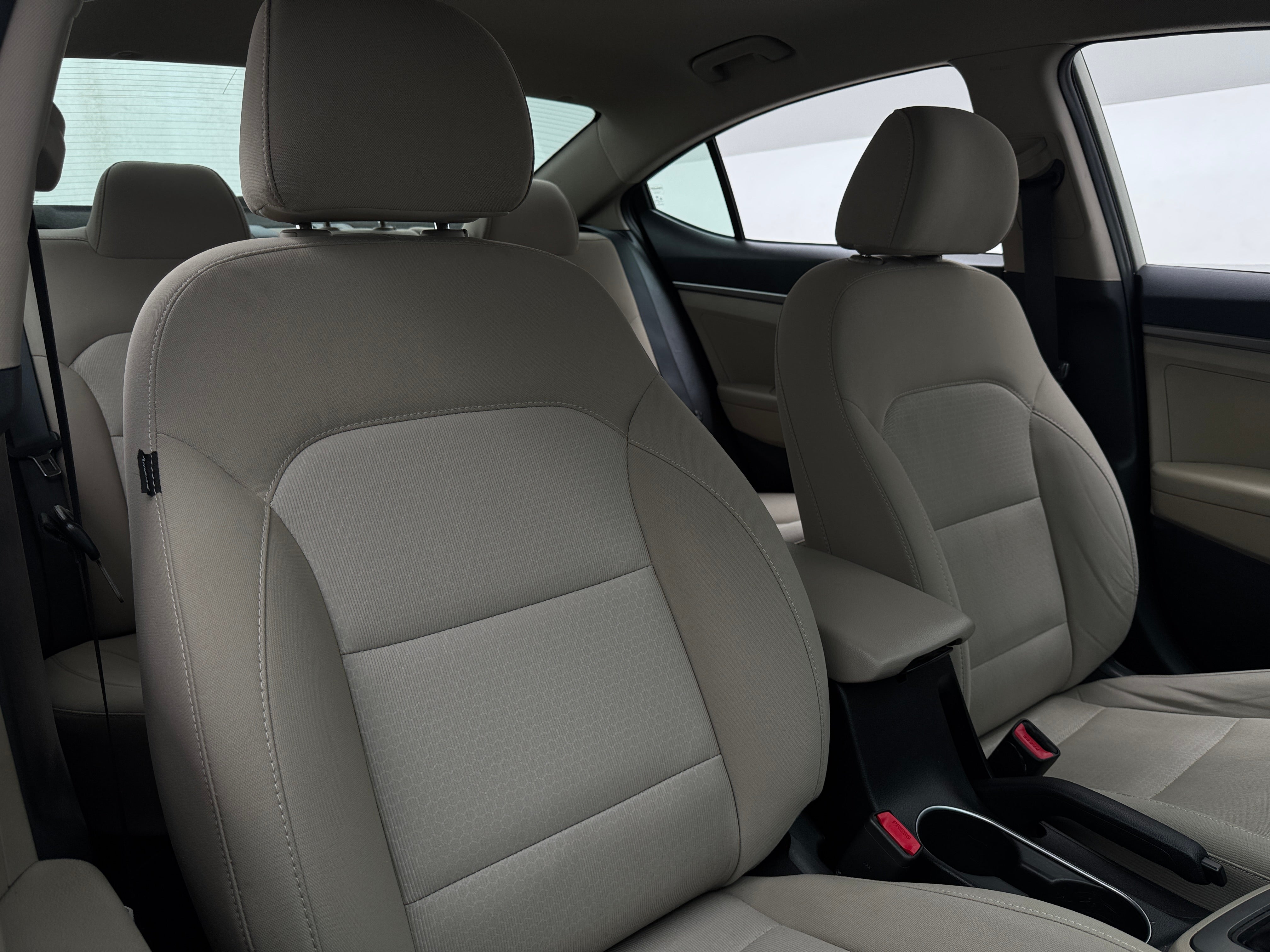 2017 Hyundai Elantra SE 2