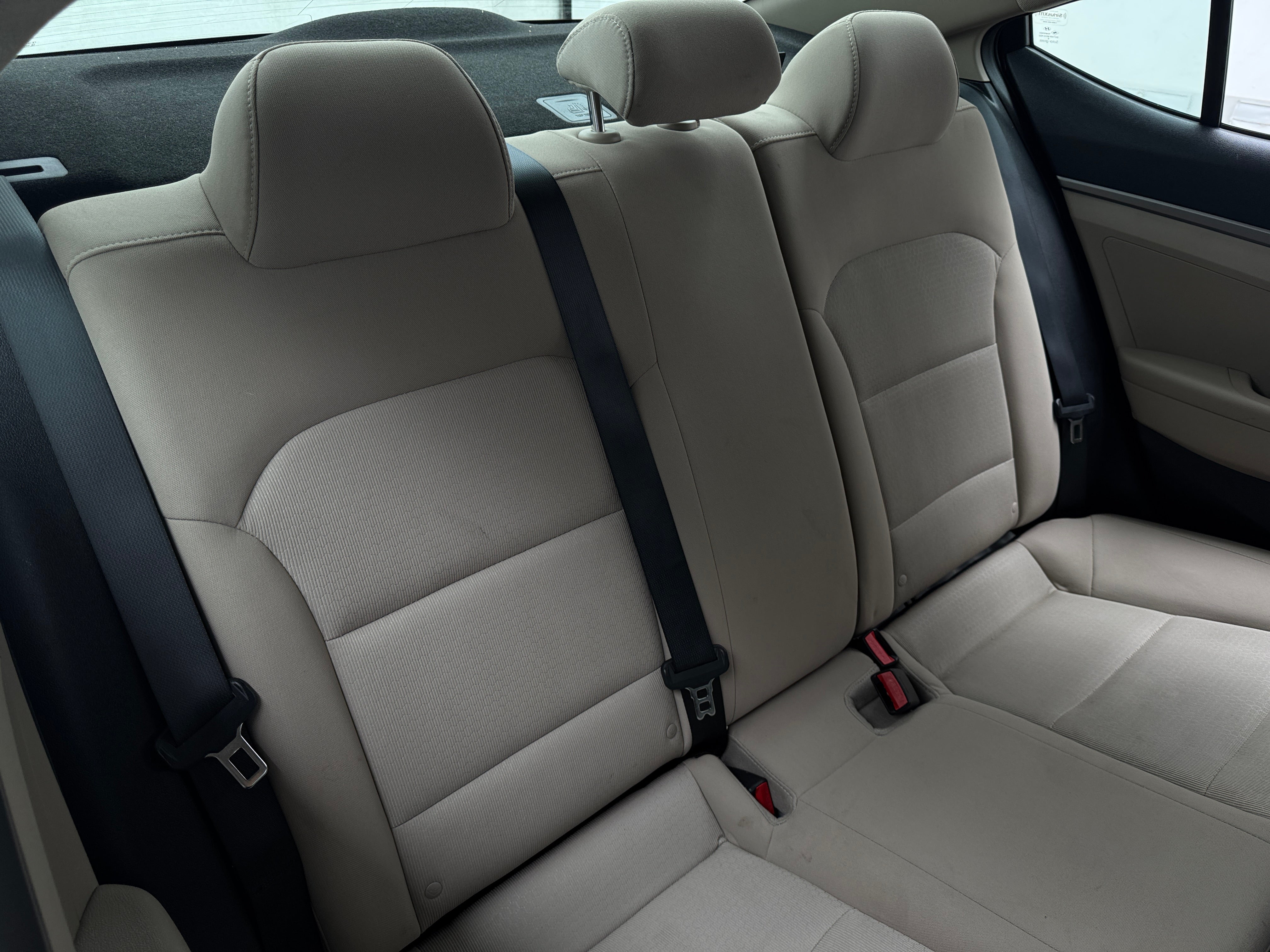 2017 Hyundai Elantra SE 6