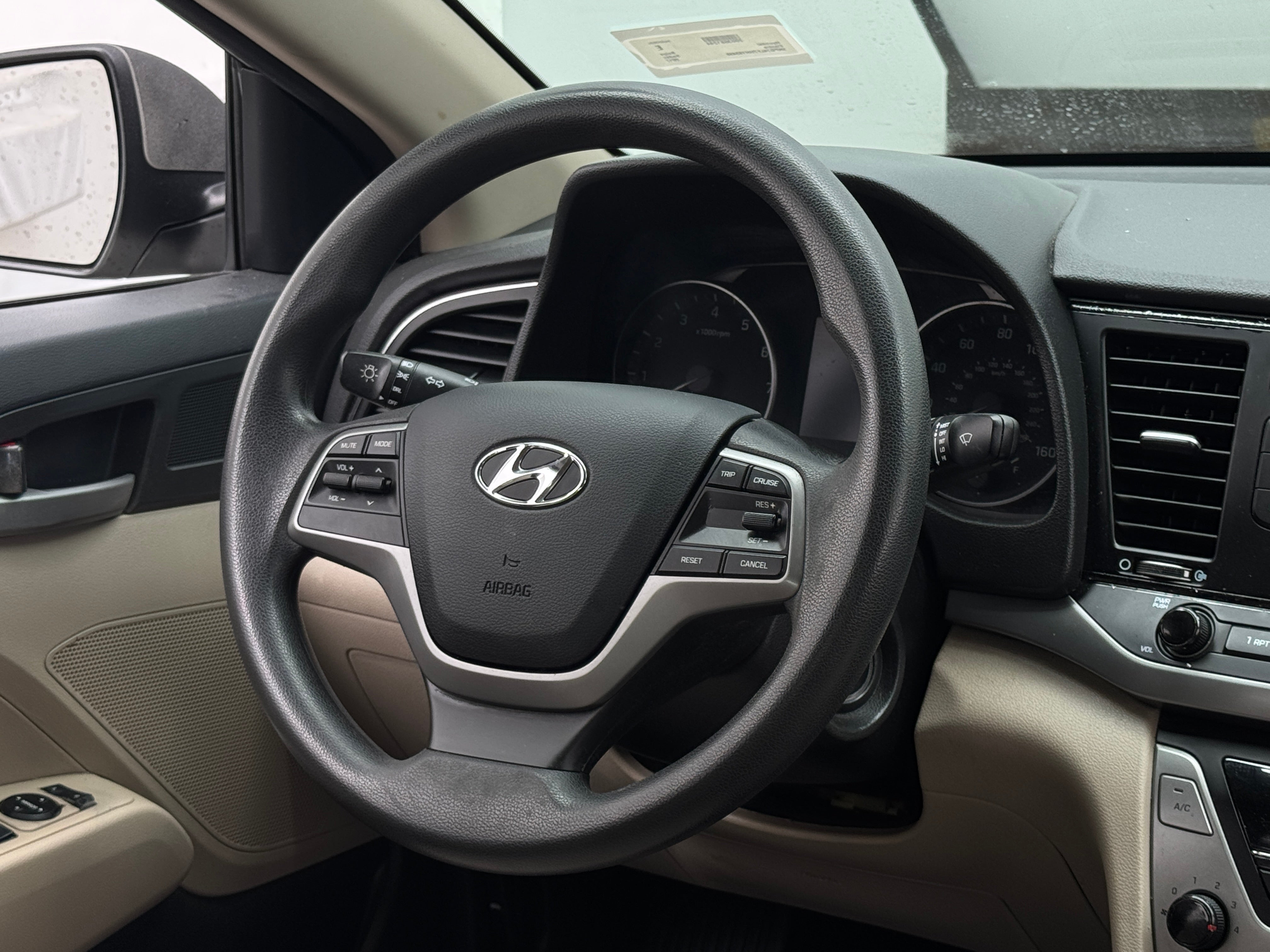 2017 Hyundai Elantra SE 5