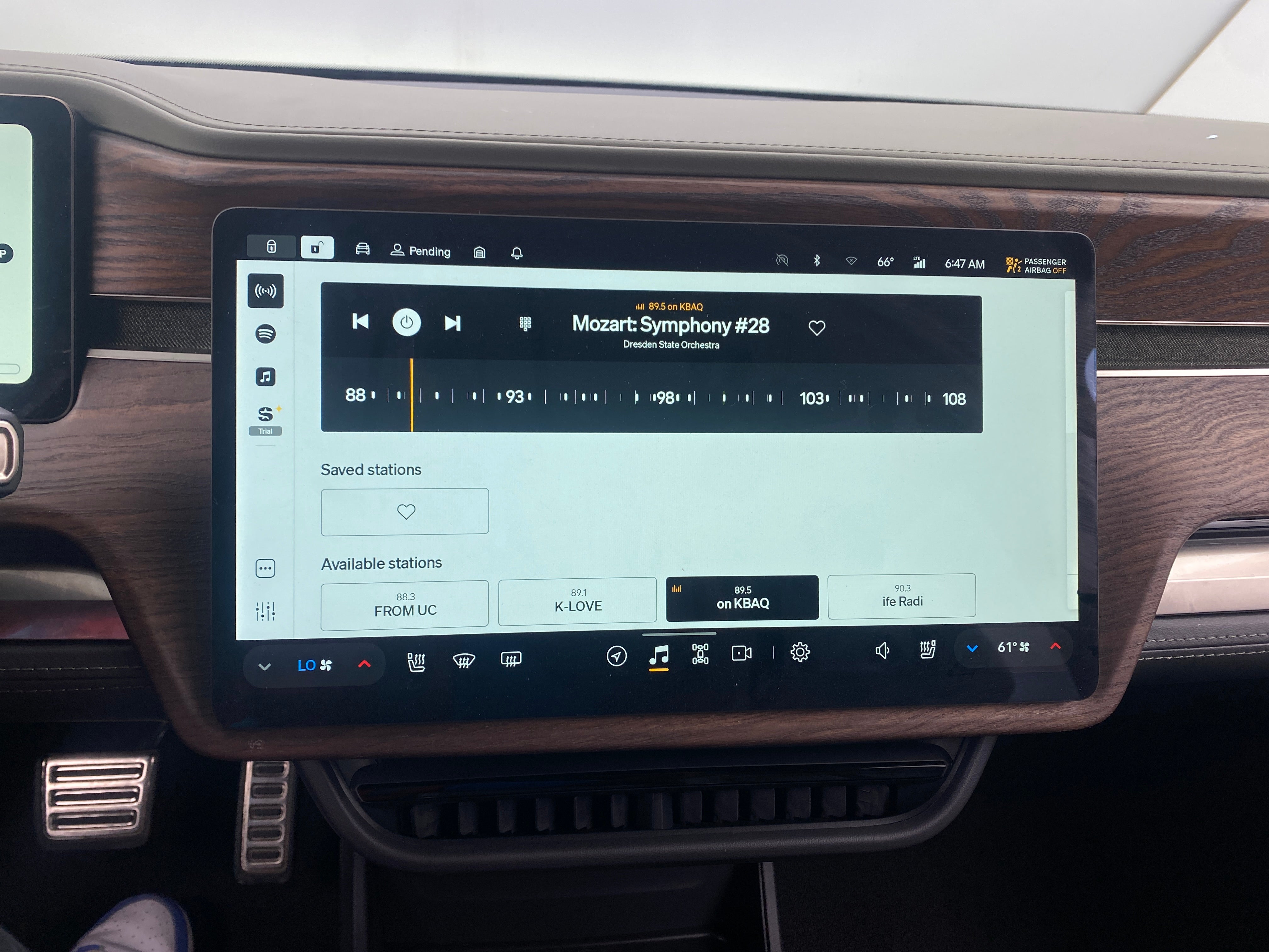 2023 Rivian R1S Adventure 3