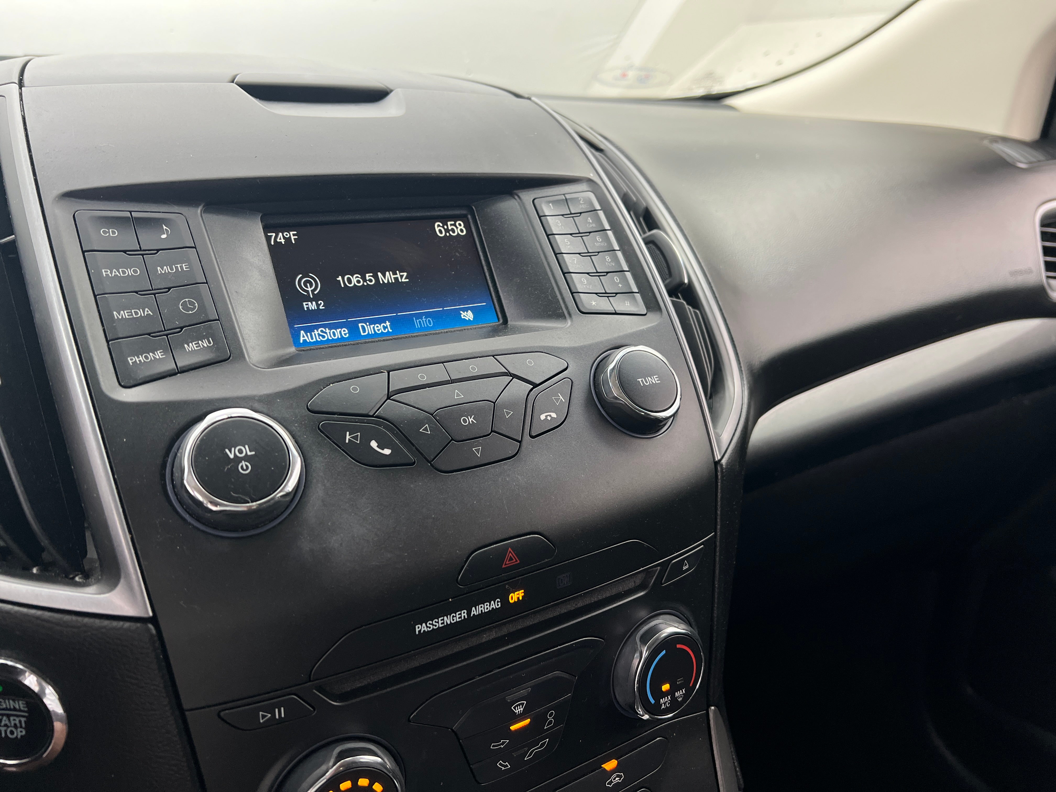 2018 Ford Edge SE 4