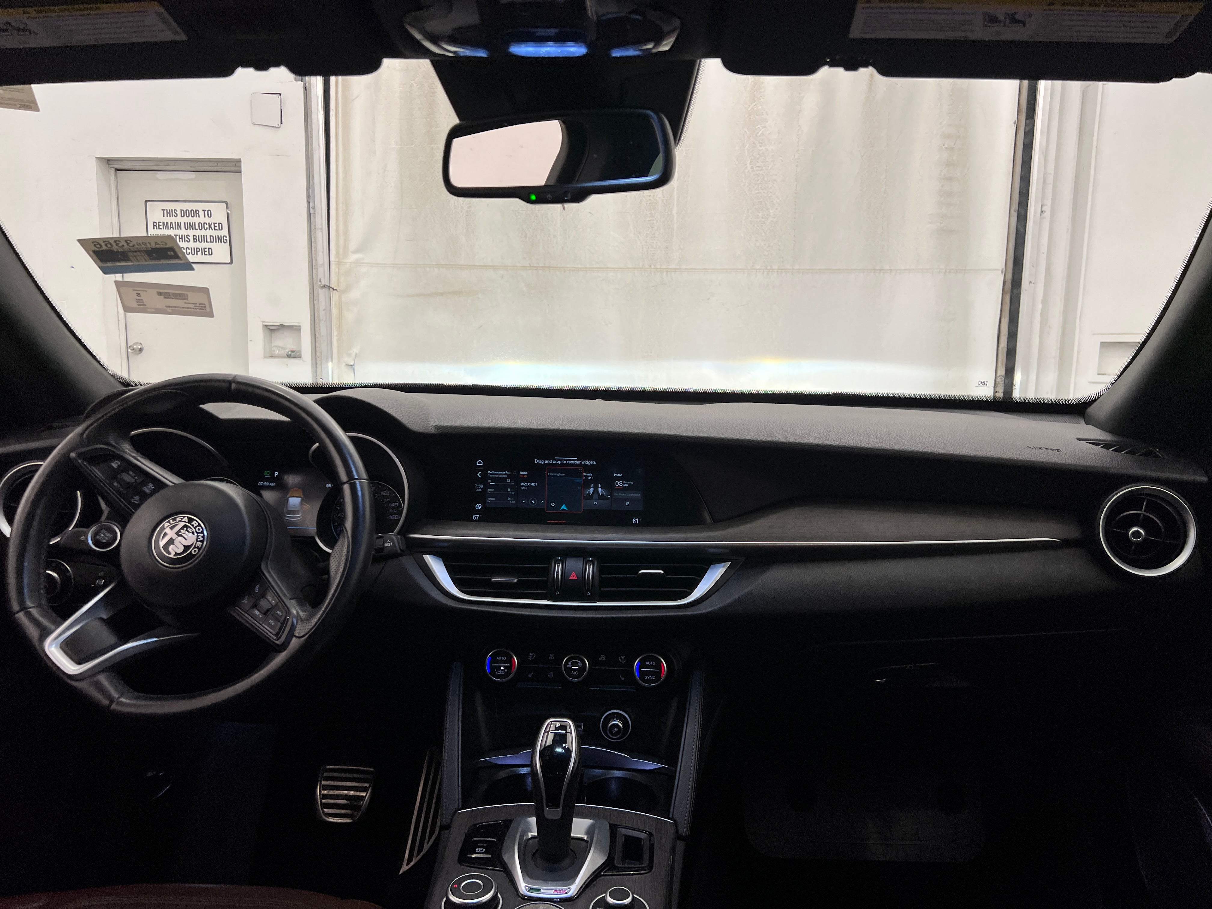 2022 Alfa Romeo Stelvio Ti 2