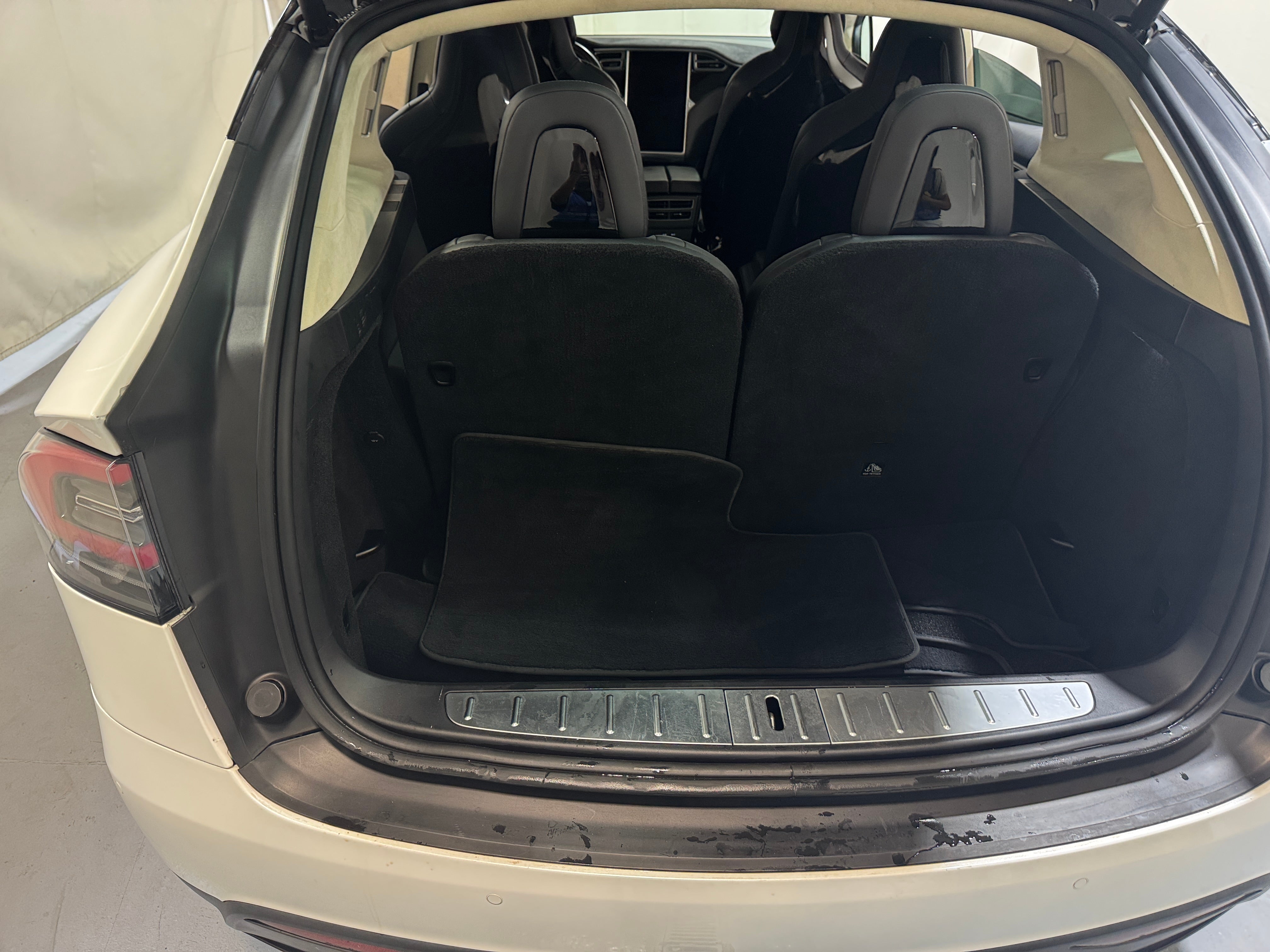 2016 Tesla Model X 75D 6