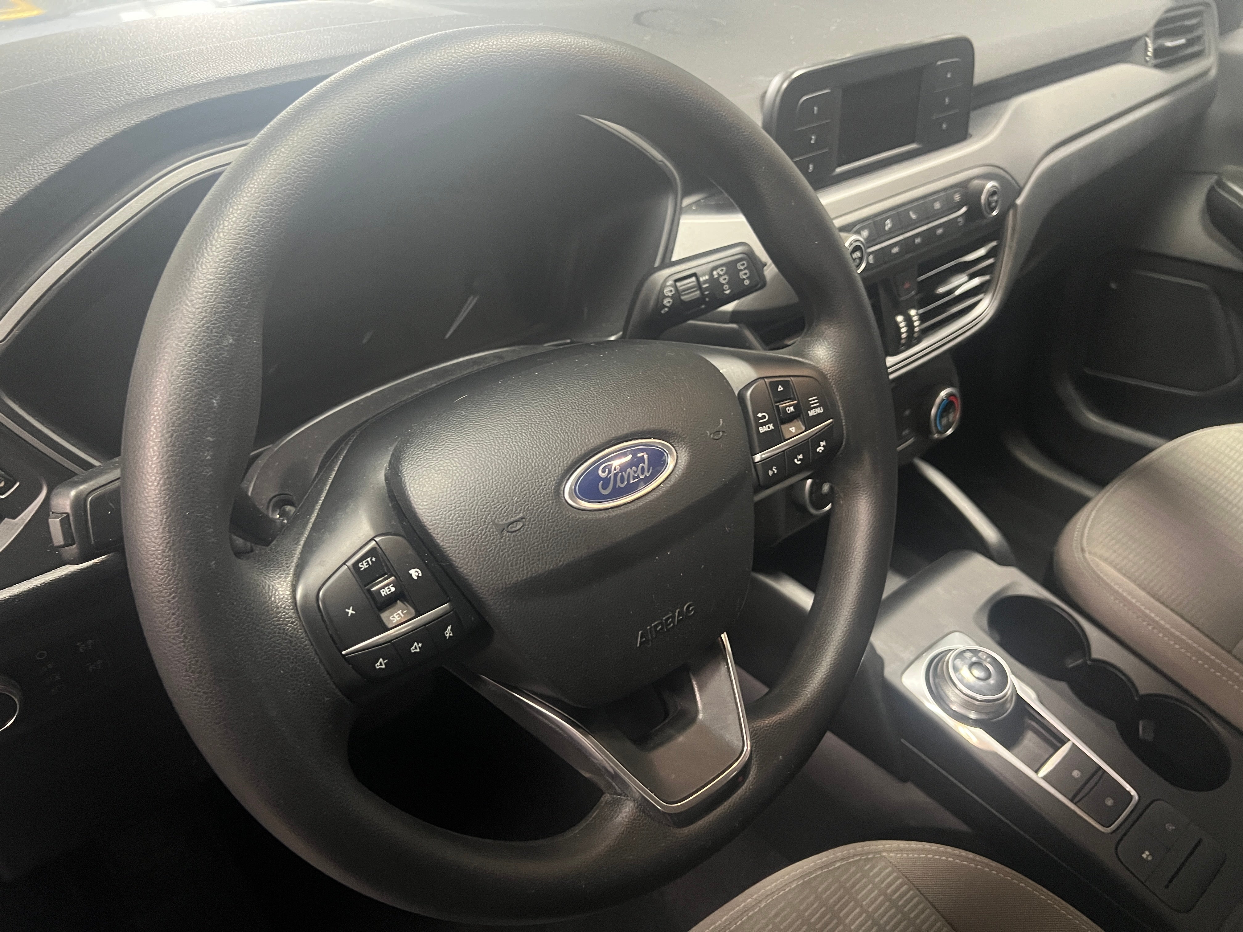 2020 Ford Escape S 5