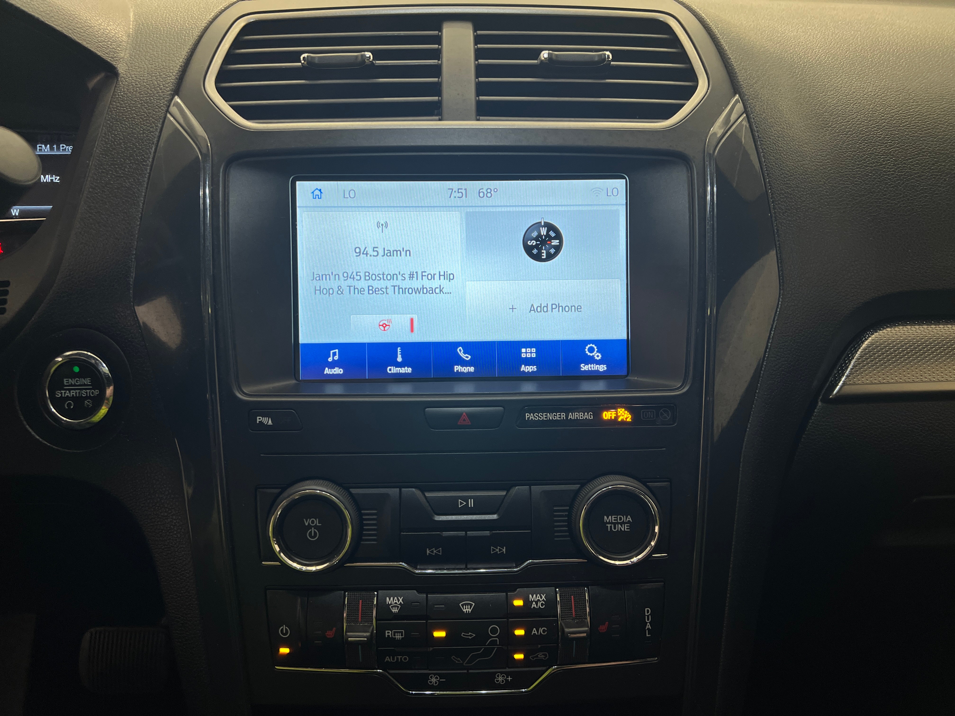 2018 Ford Explorer XLT 3