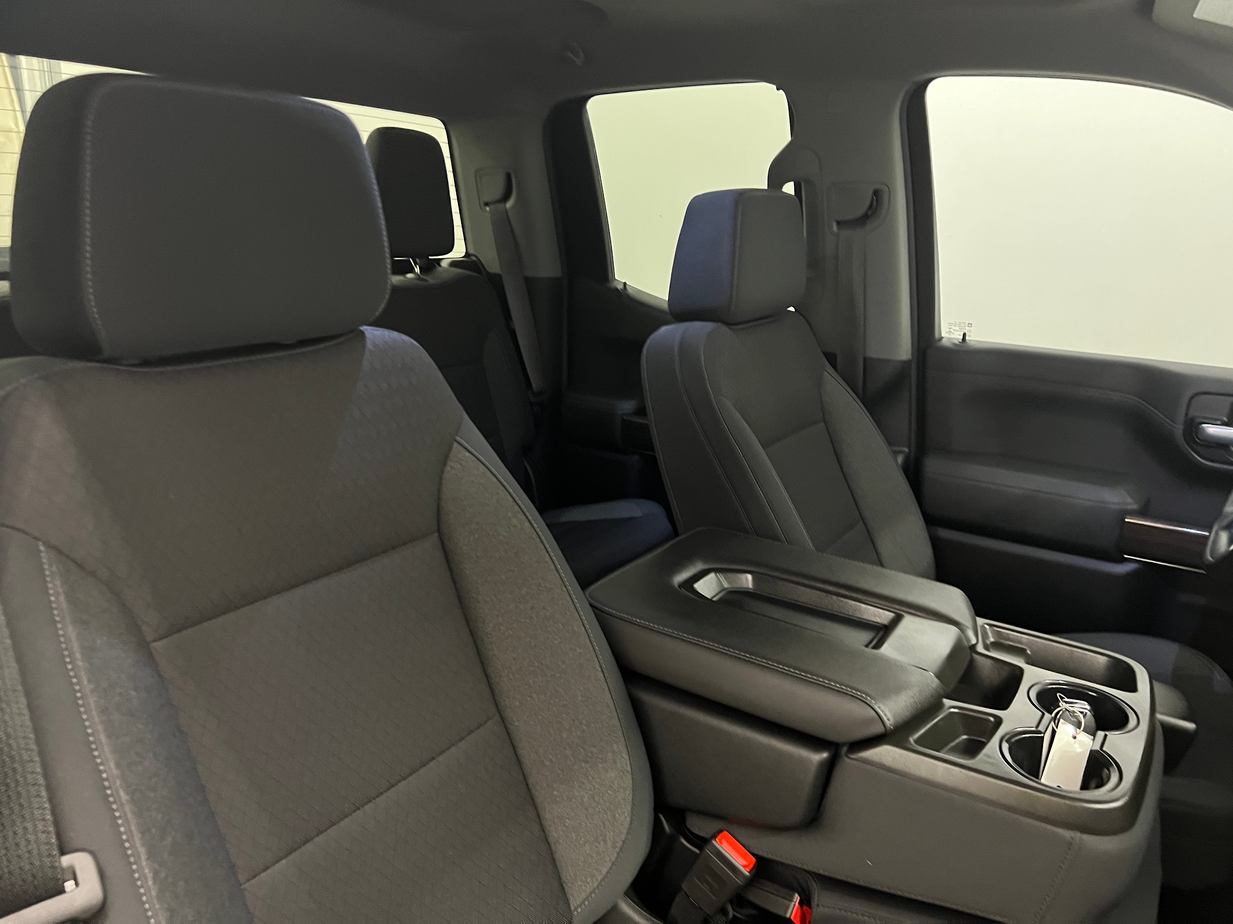 2019 Chevrolet Silverado 1500 RST 2