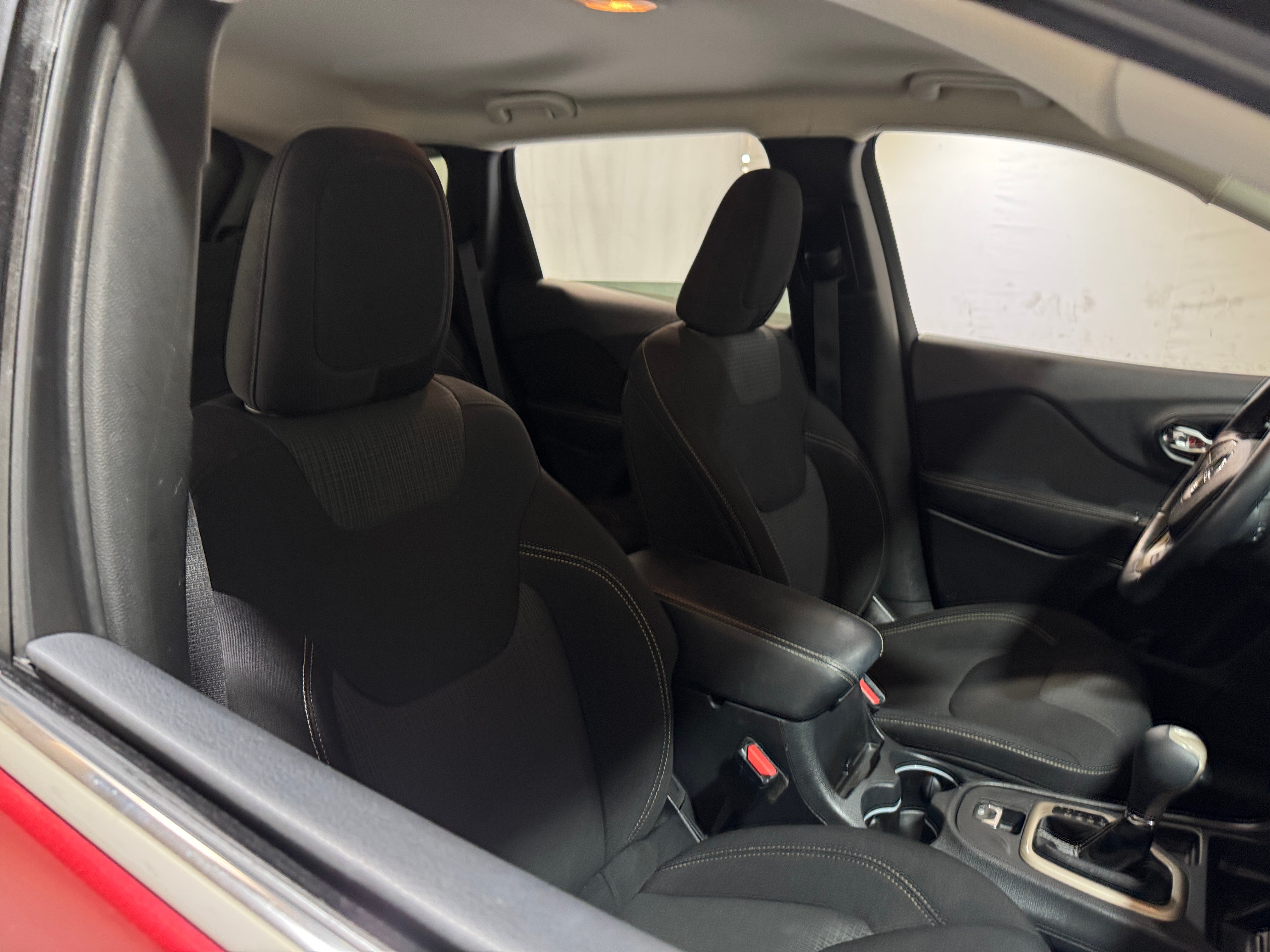 2016 Jeep Cherokee Latitude 2