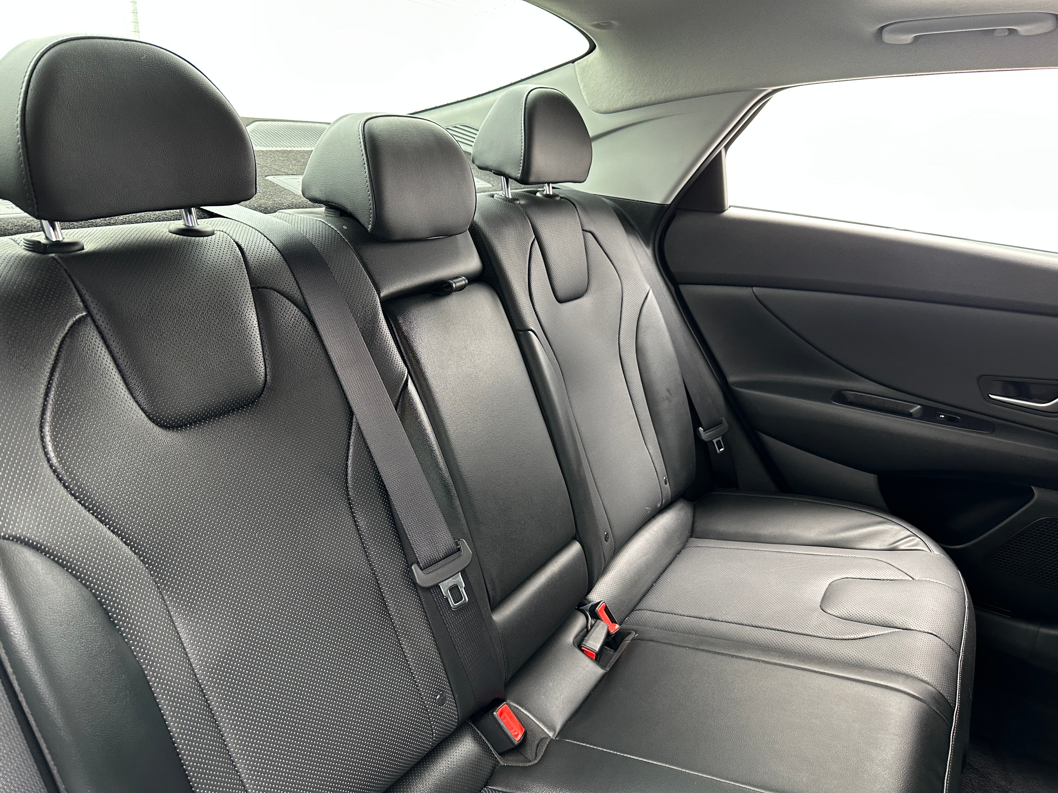 2023 Hyundai Elantra Limited Edition 5