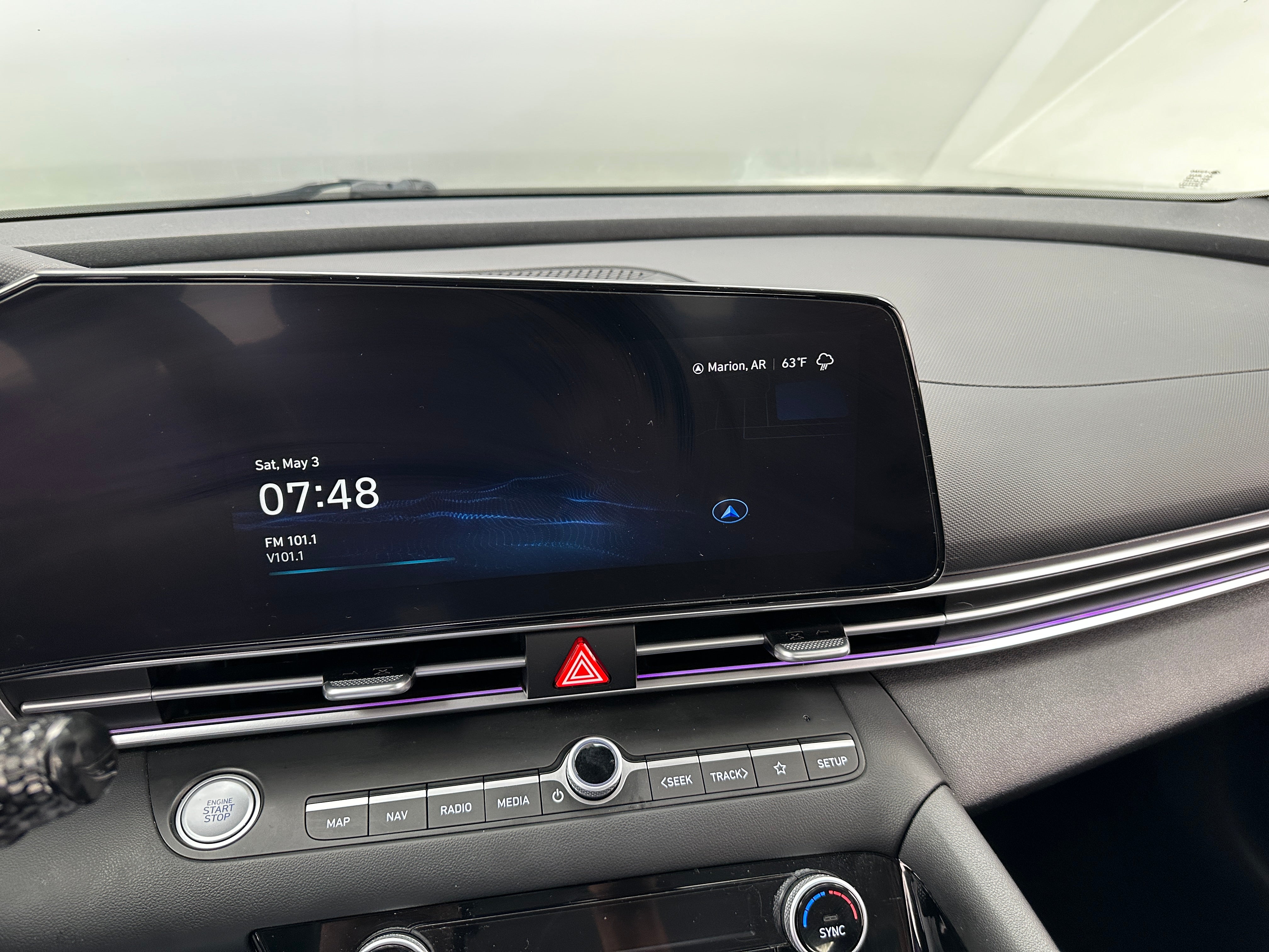 2023 Hyundai Elantra Limited Edition 3