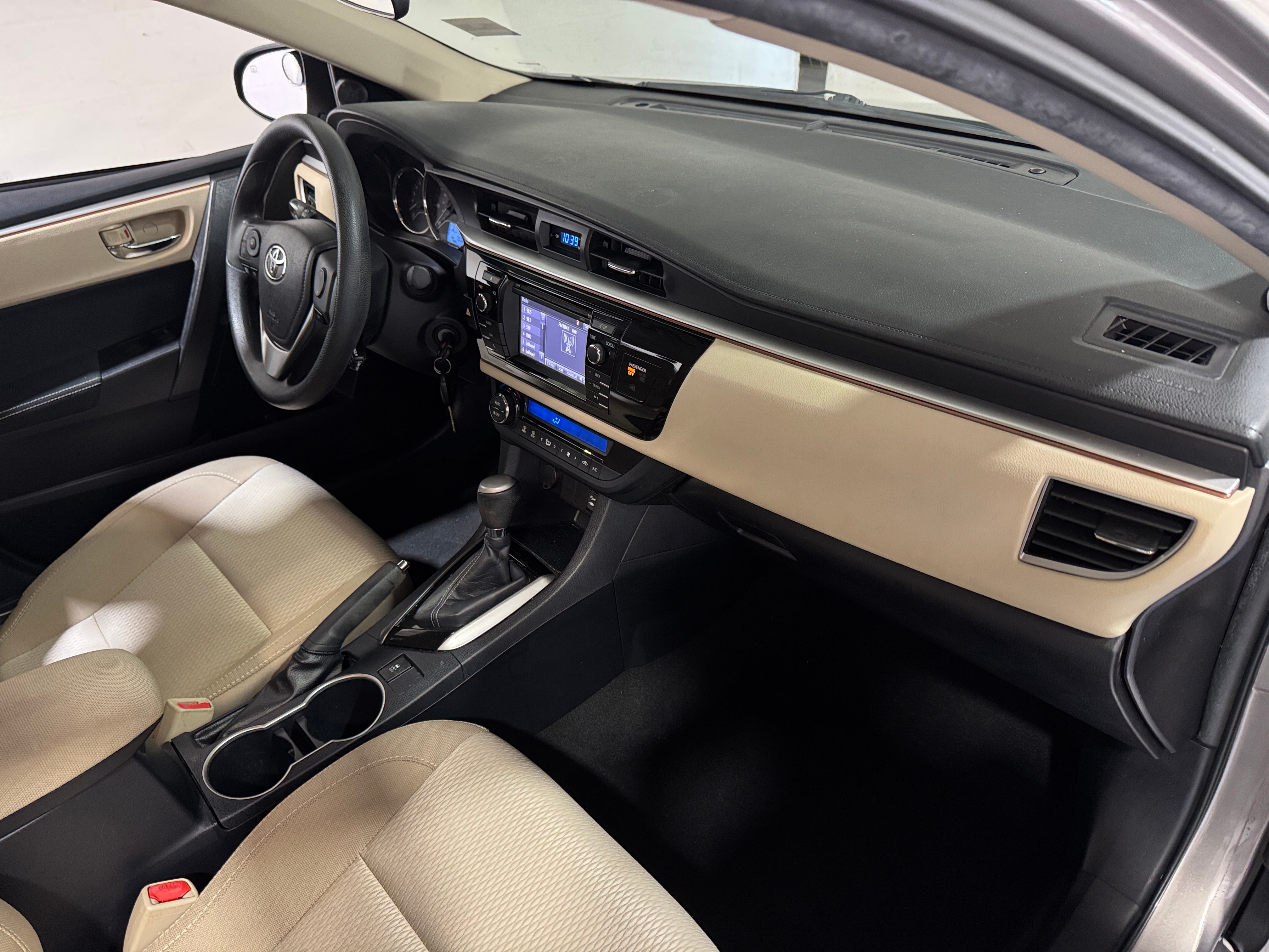2016 Toyota Corolla LE 3