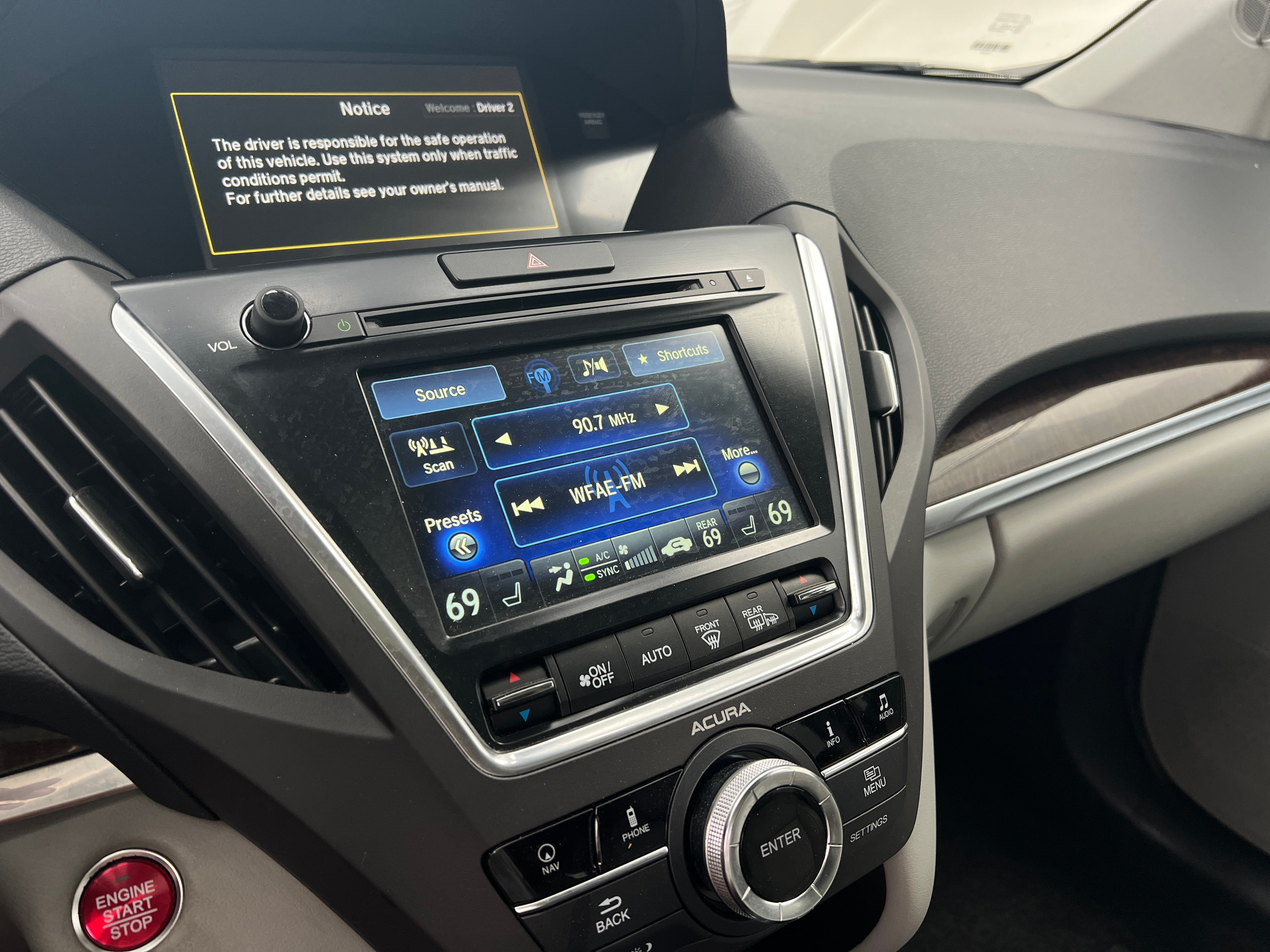 2017 Acura MDX Base 3