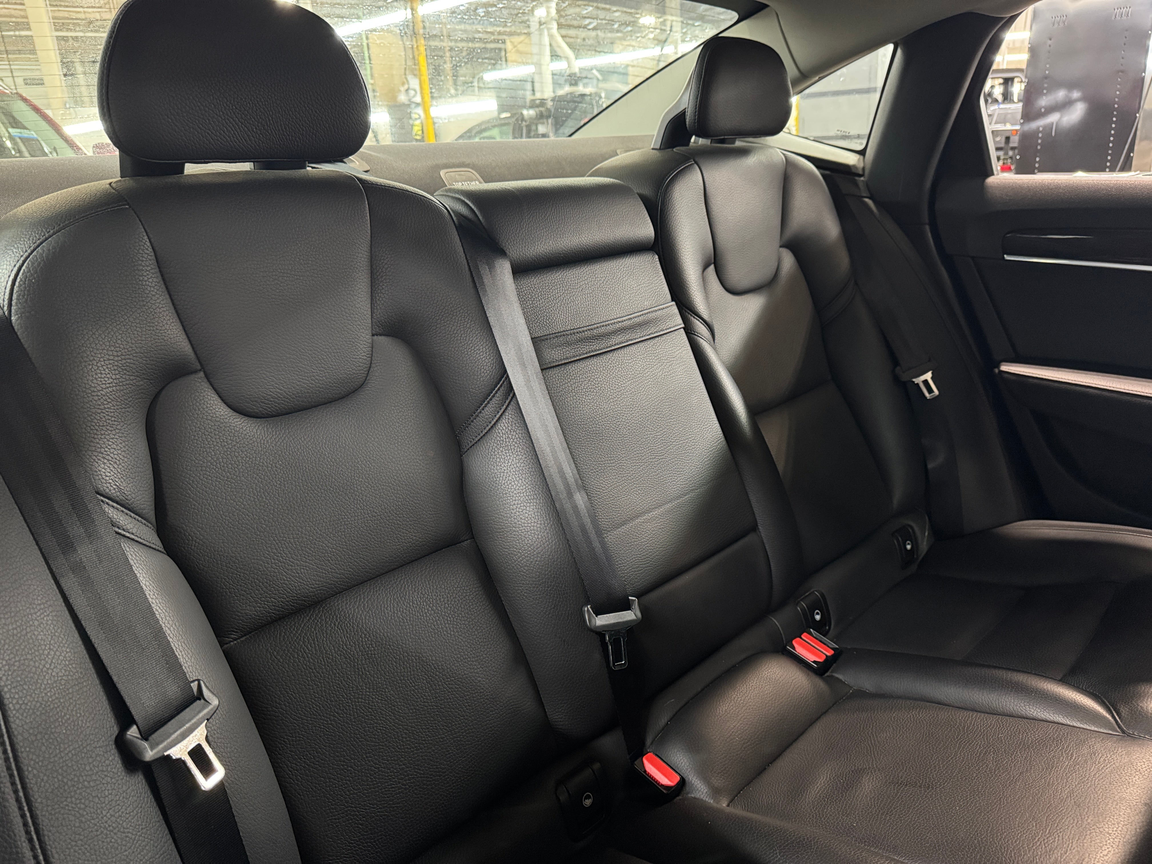 2018 Volvo S90 T5 Momentum 5