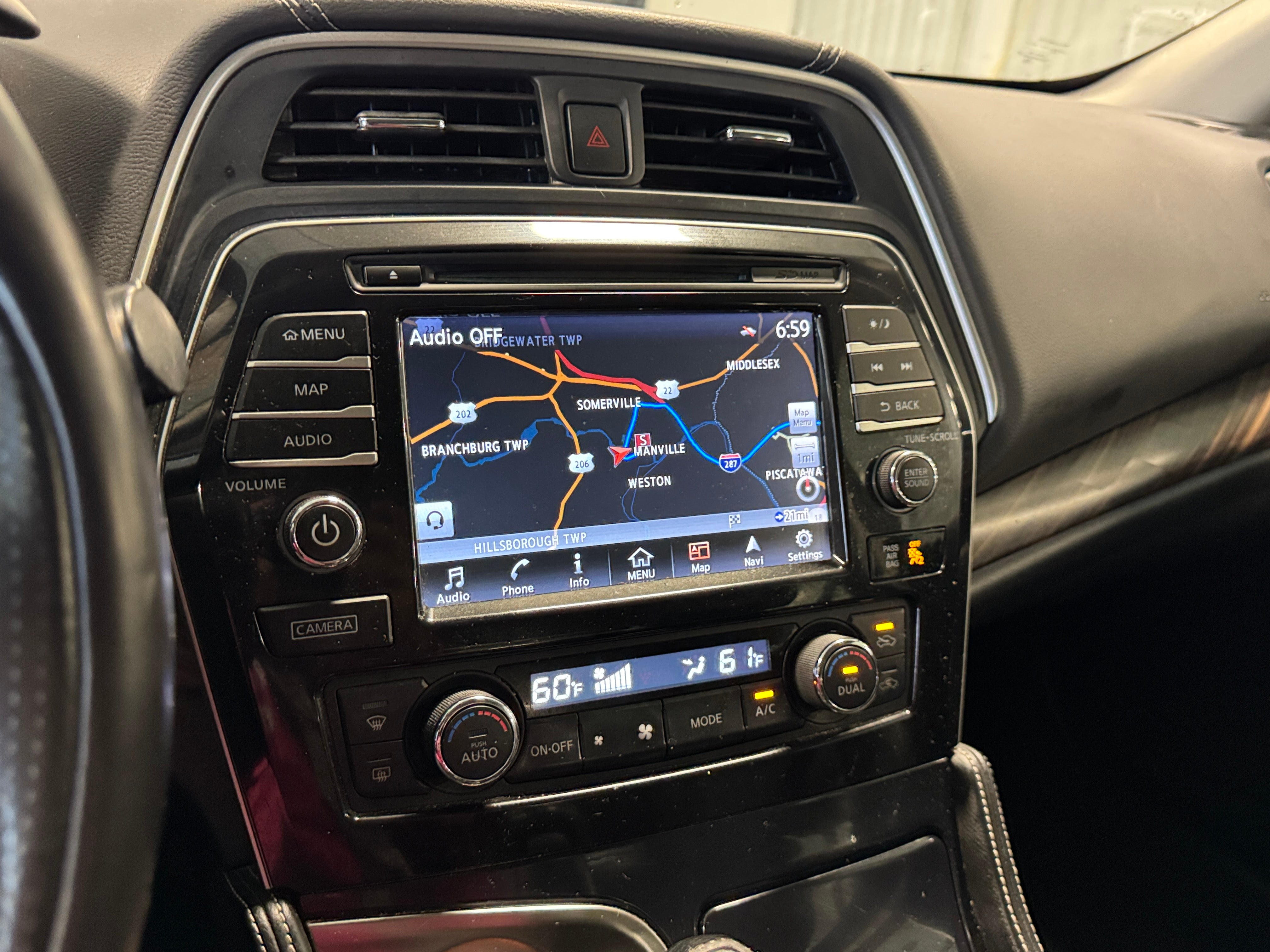 2017 Nissan Maxima Platinum 3