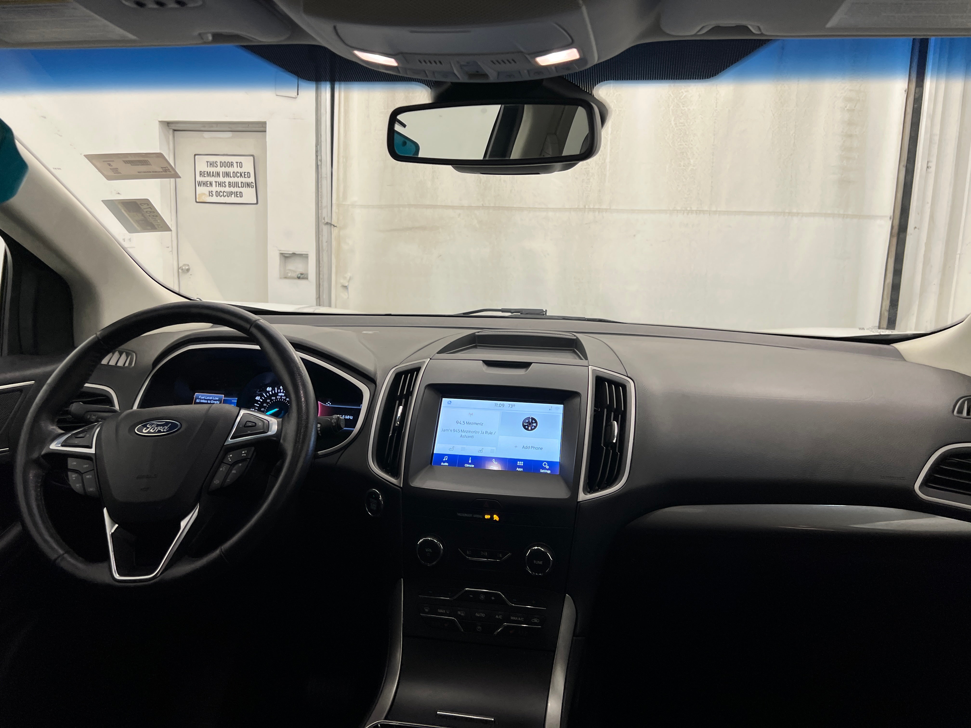 2020 Ford Edge SEL 2