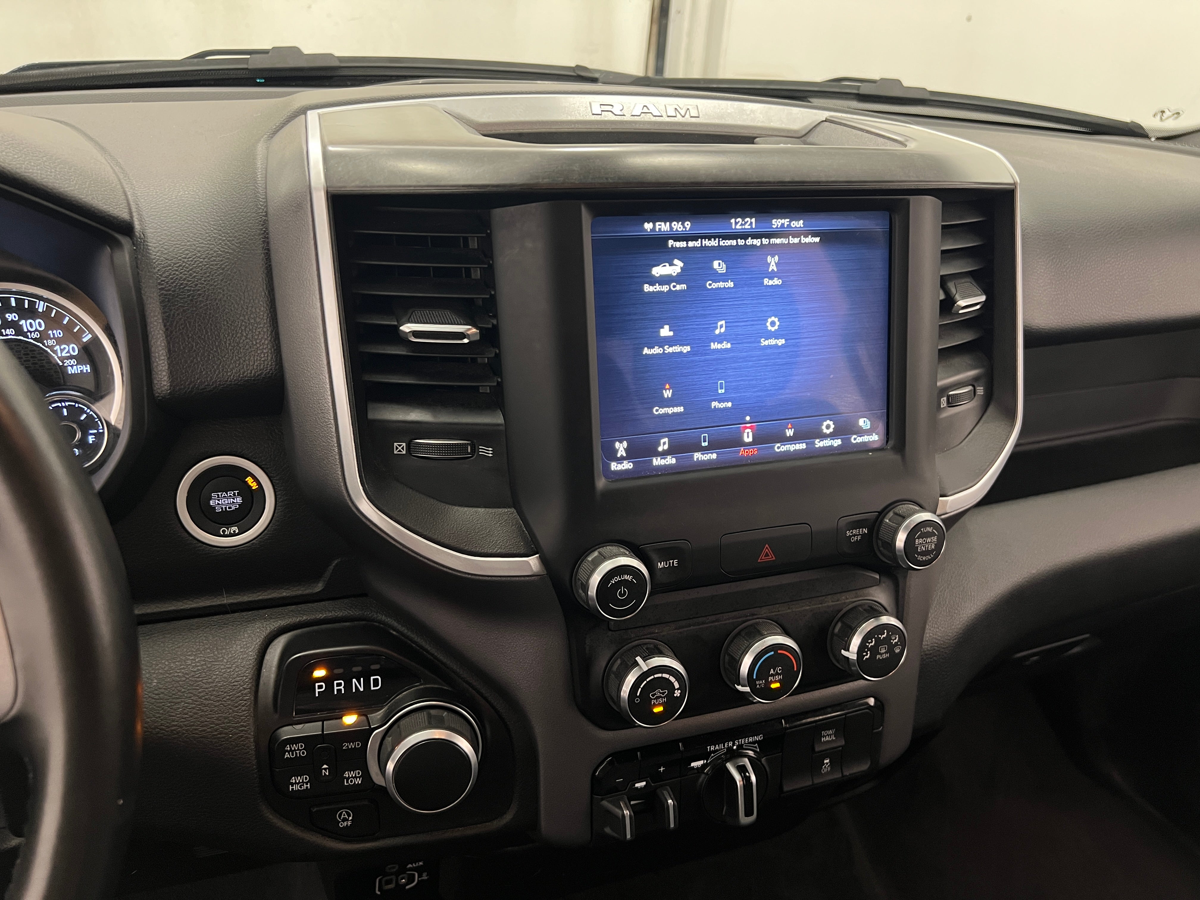 2021 RAM 1500 Big Horn 4