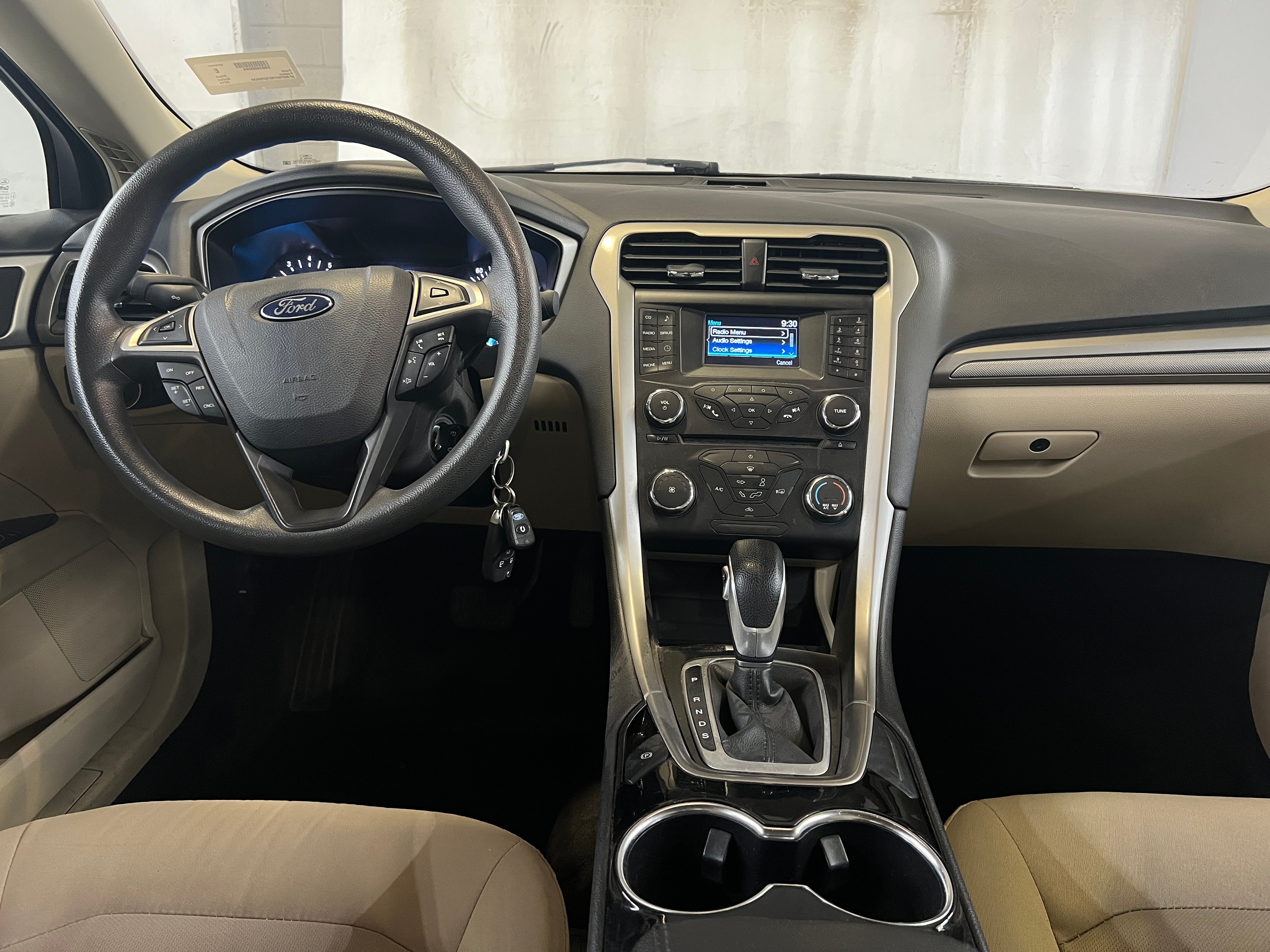2014 Ford Fusion SE 3
