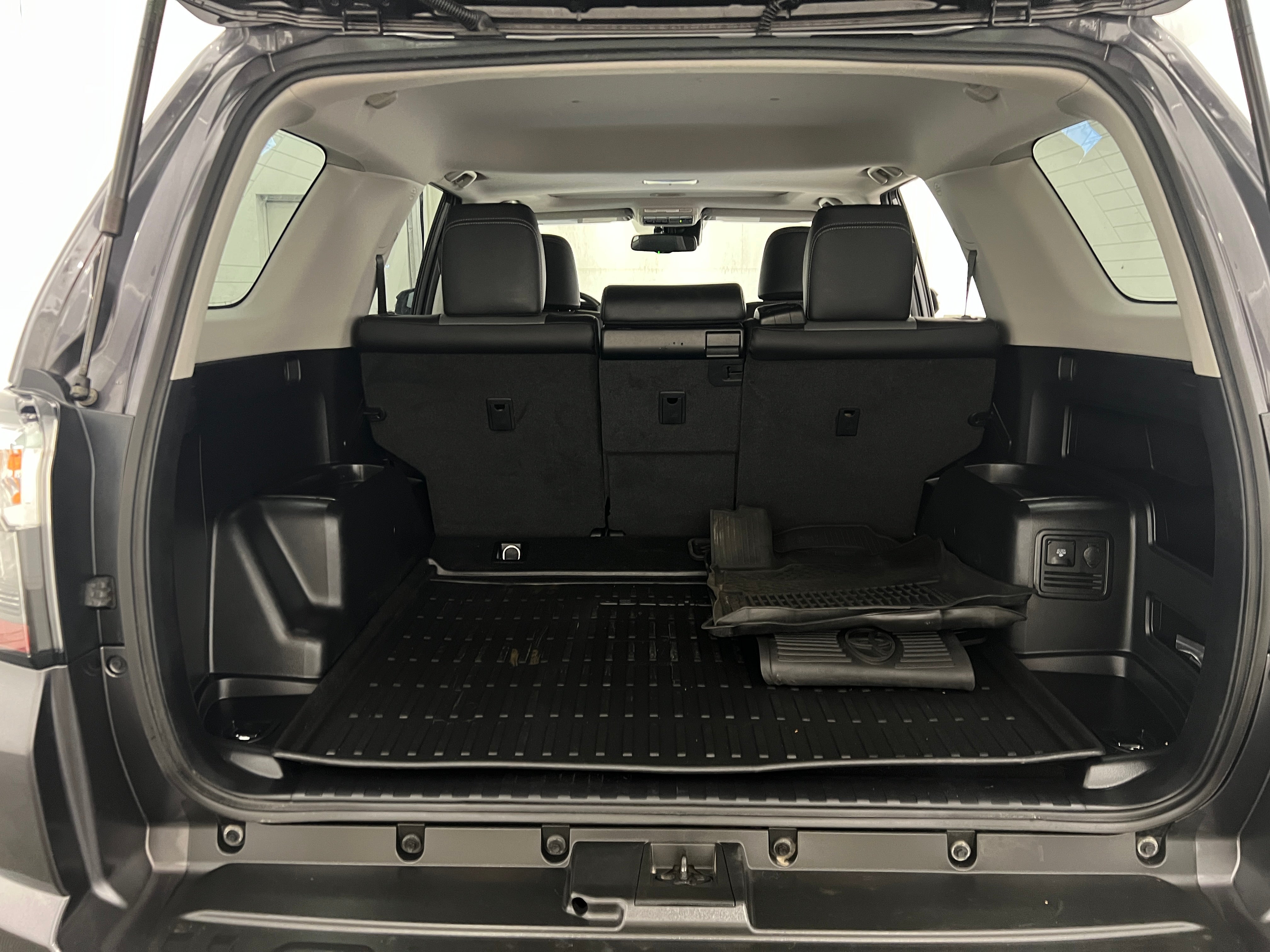 2021 Toyota 4Runner SR5 6