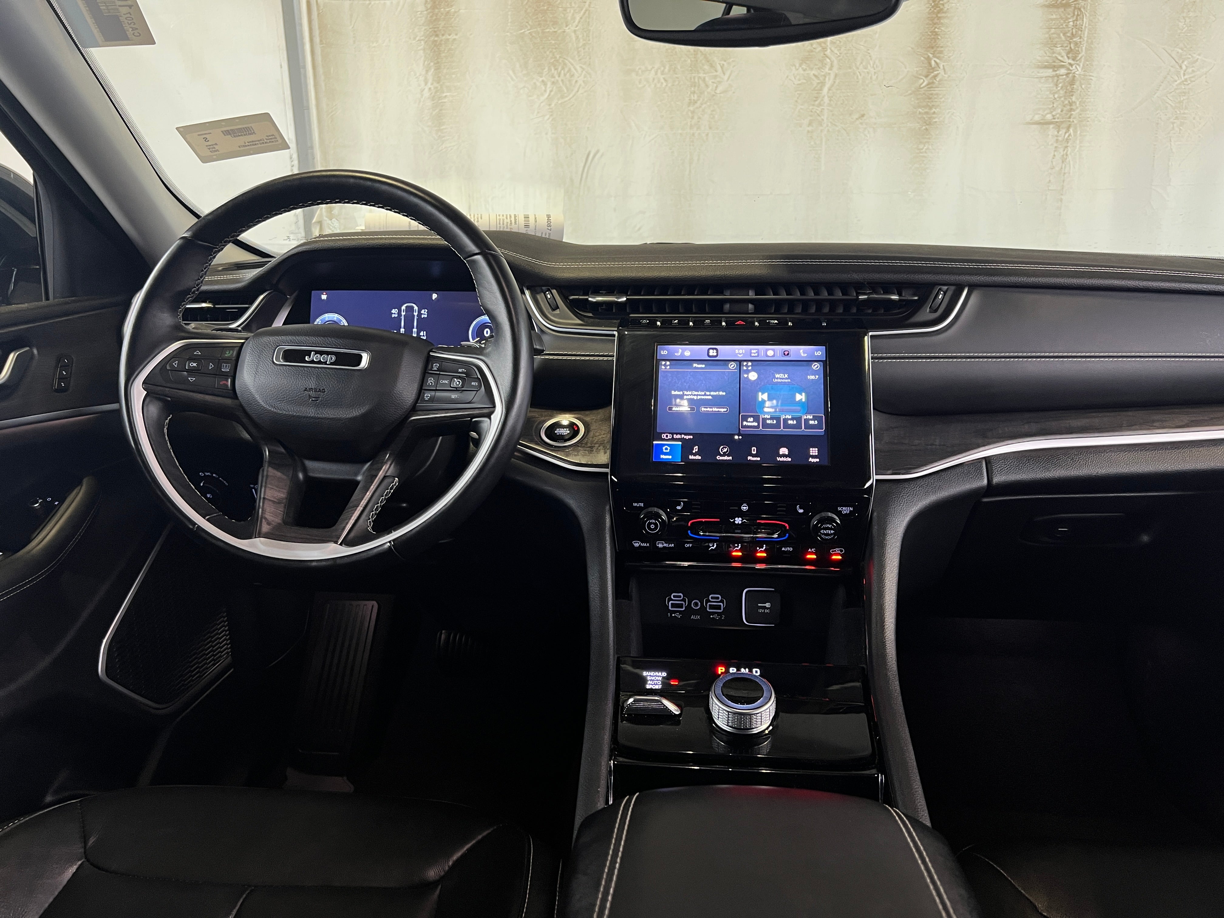 2022 Jeep Grand Cherokee L Limited Edition 2