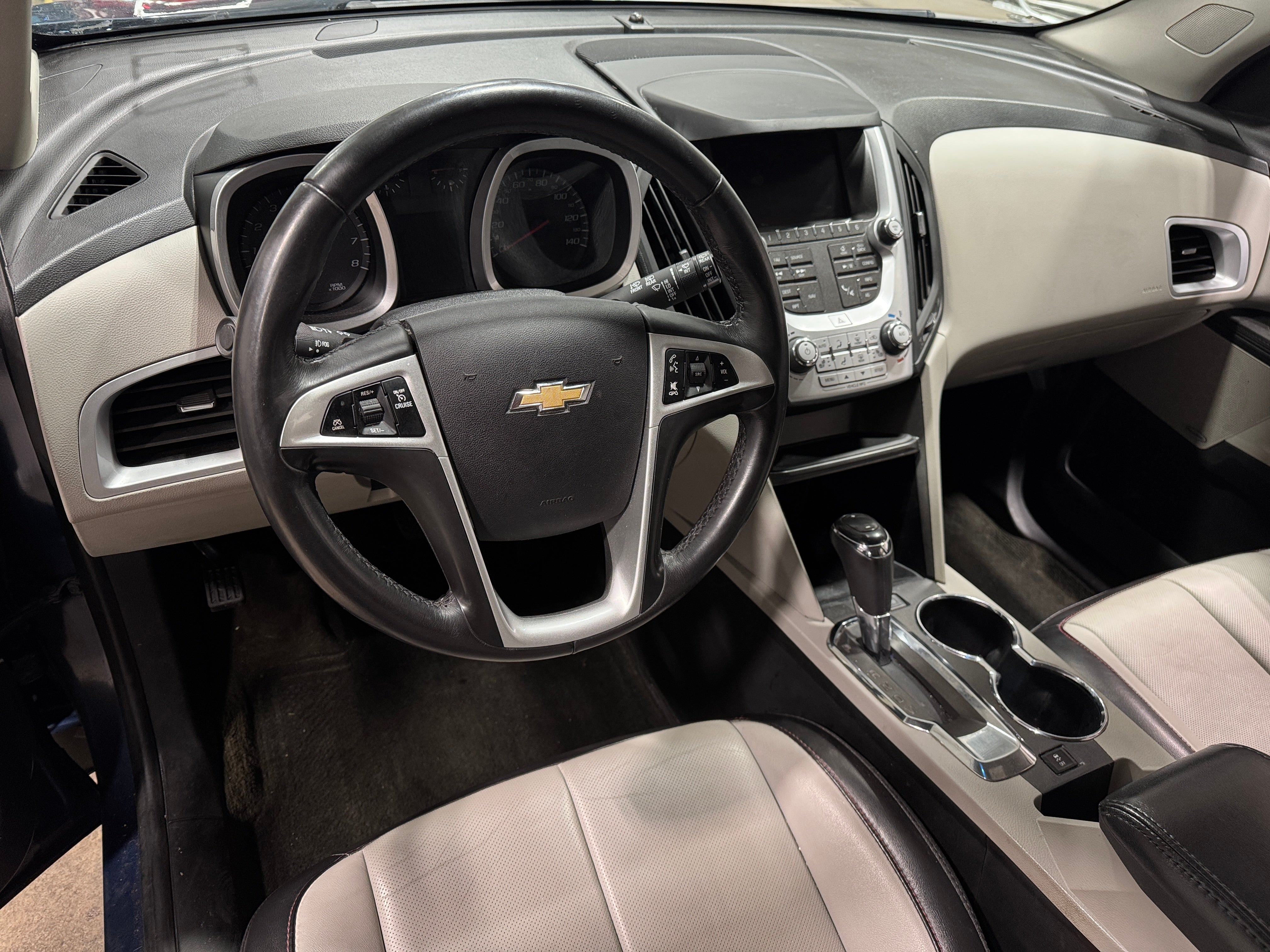 2017 Chevrolet Equinox Premier 2