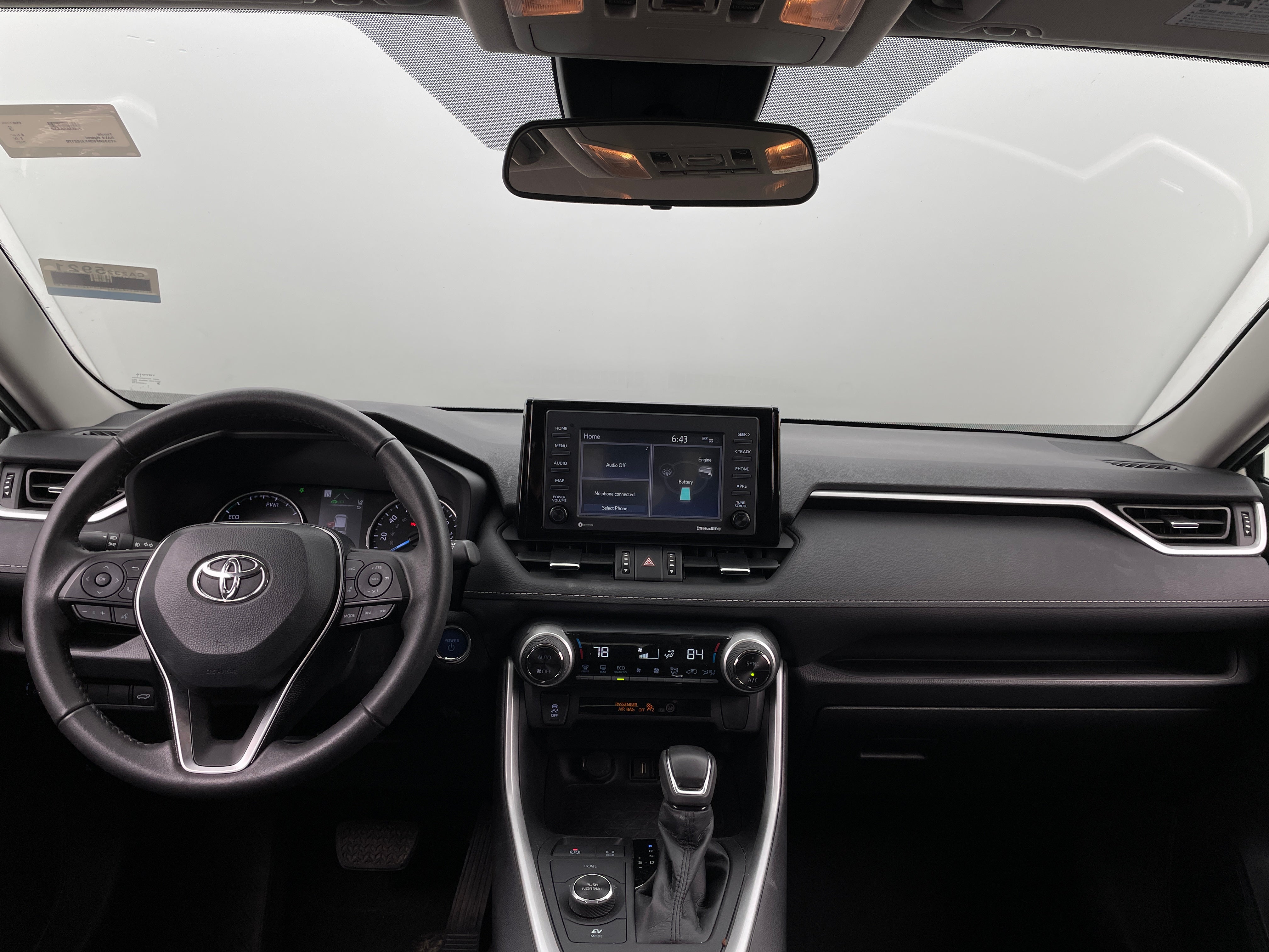 2021 Toyota RAV4 XLE Premium 3