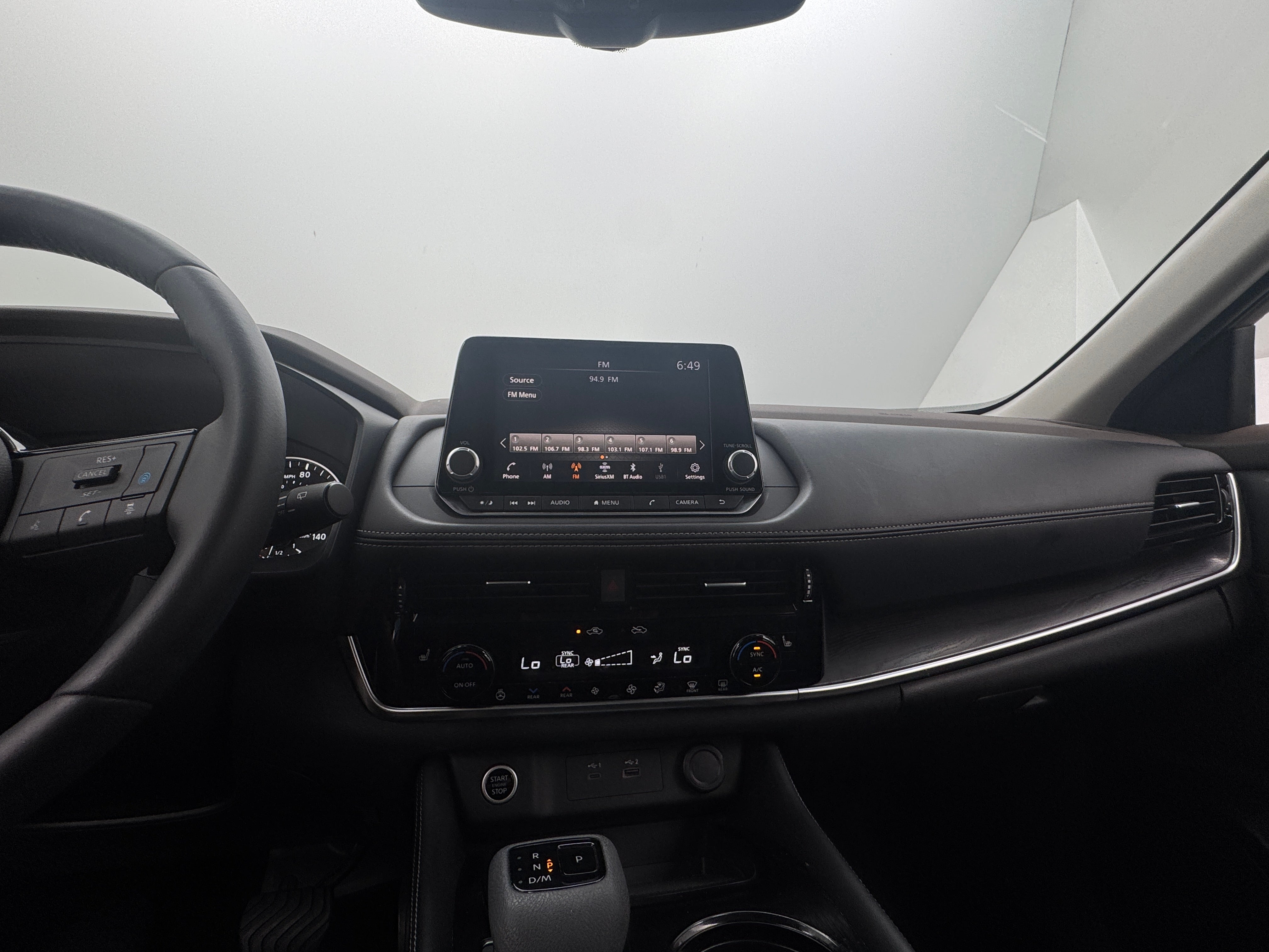 2021 Nissan Rogue SL 3