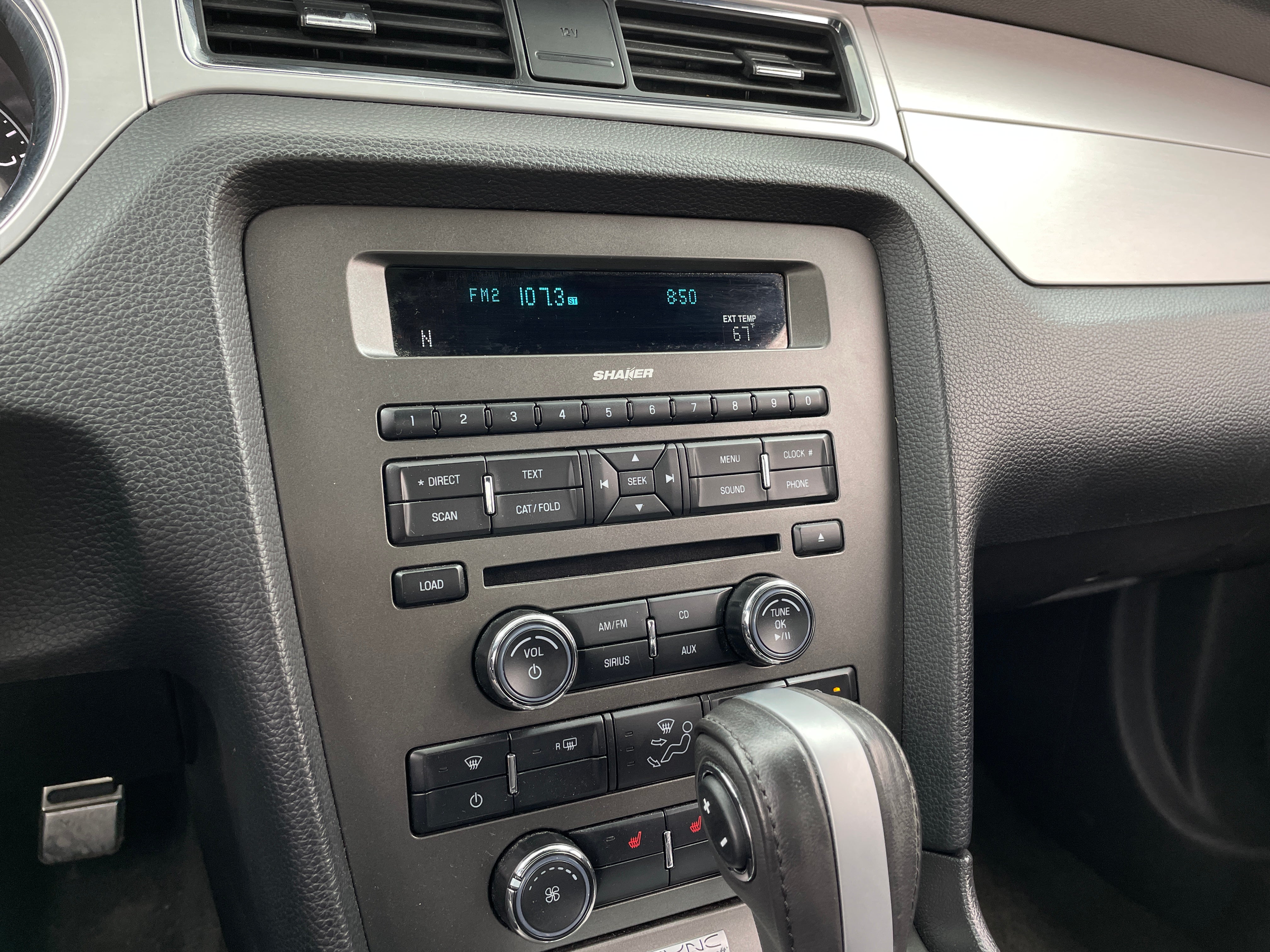 2014 Ford Mustang GT Premium 2