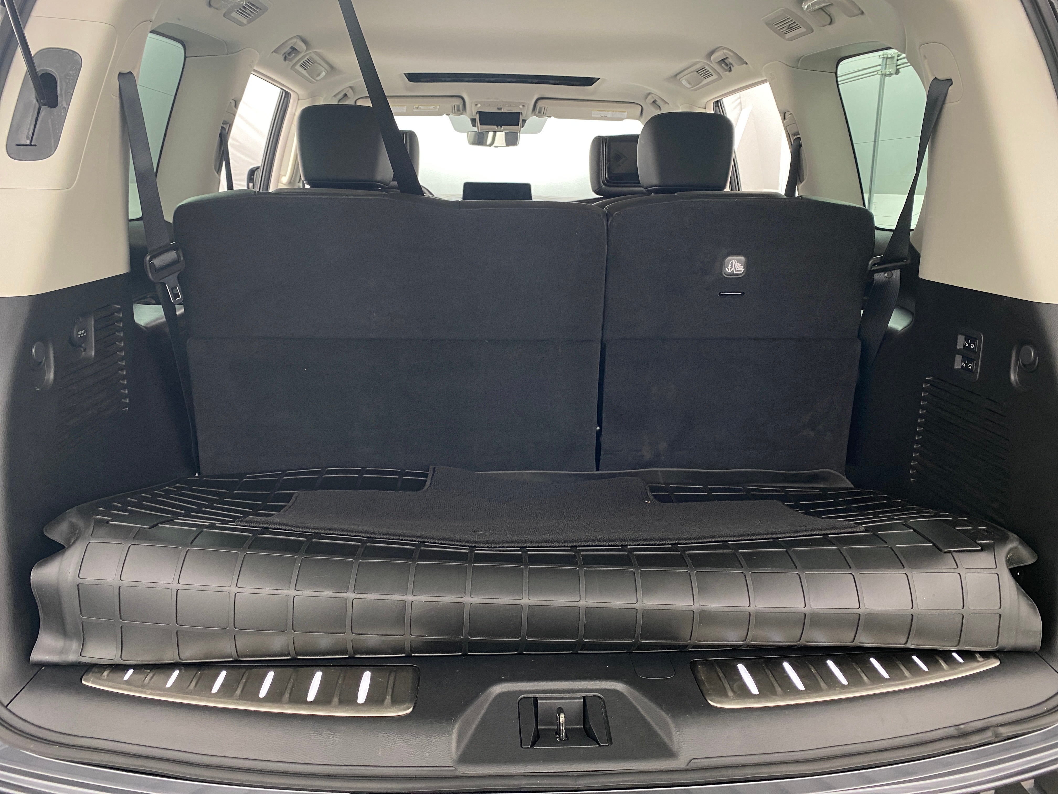 2022 Nissan Armada Platinum Edition 6