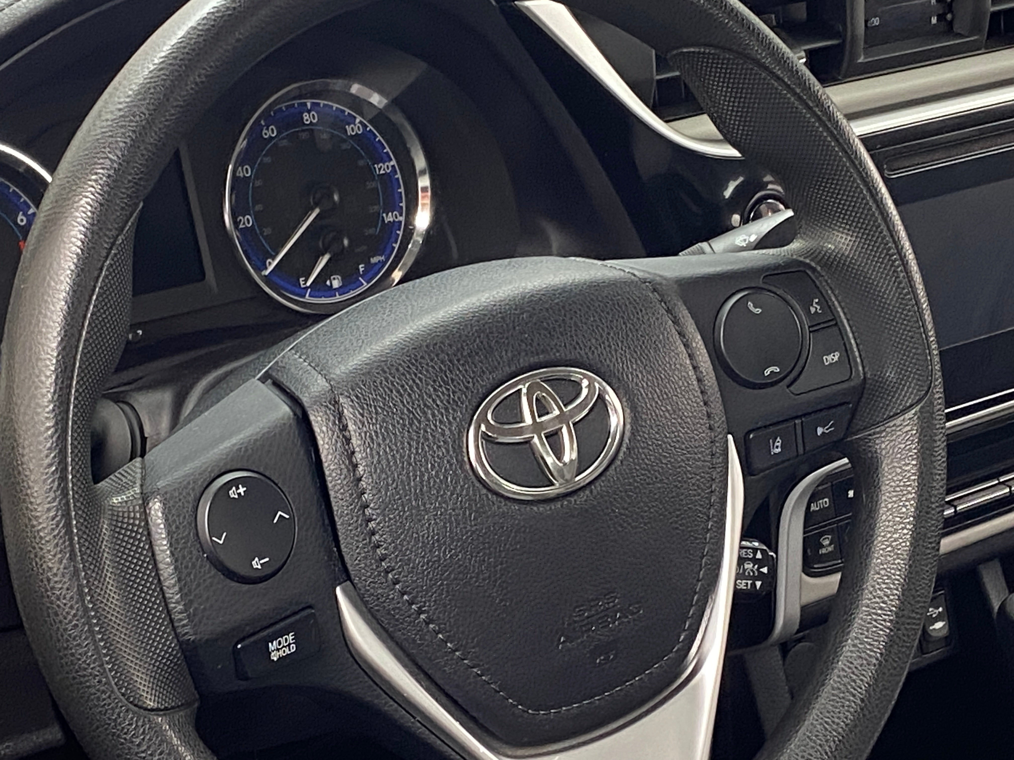 2018 Toyota Corolla LE 5