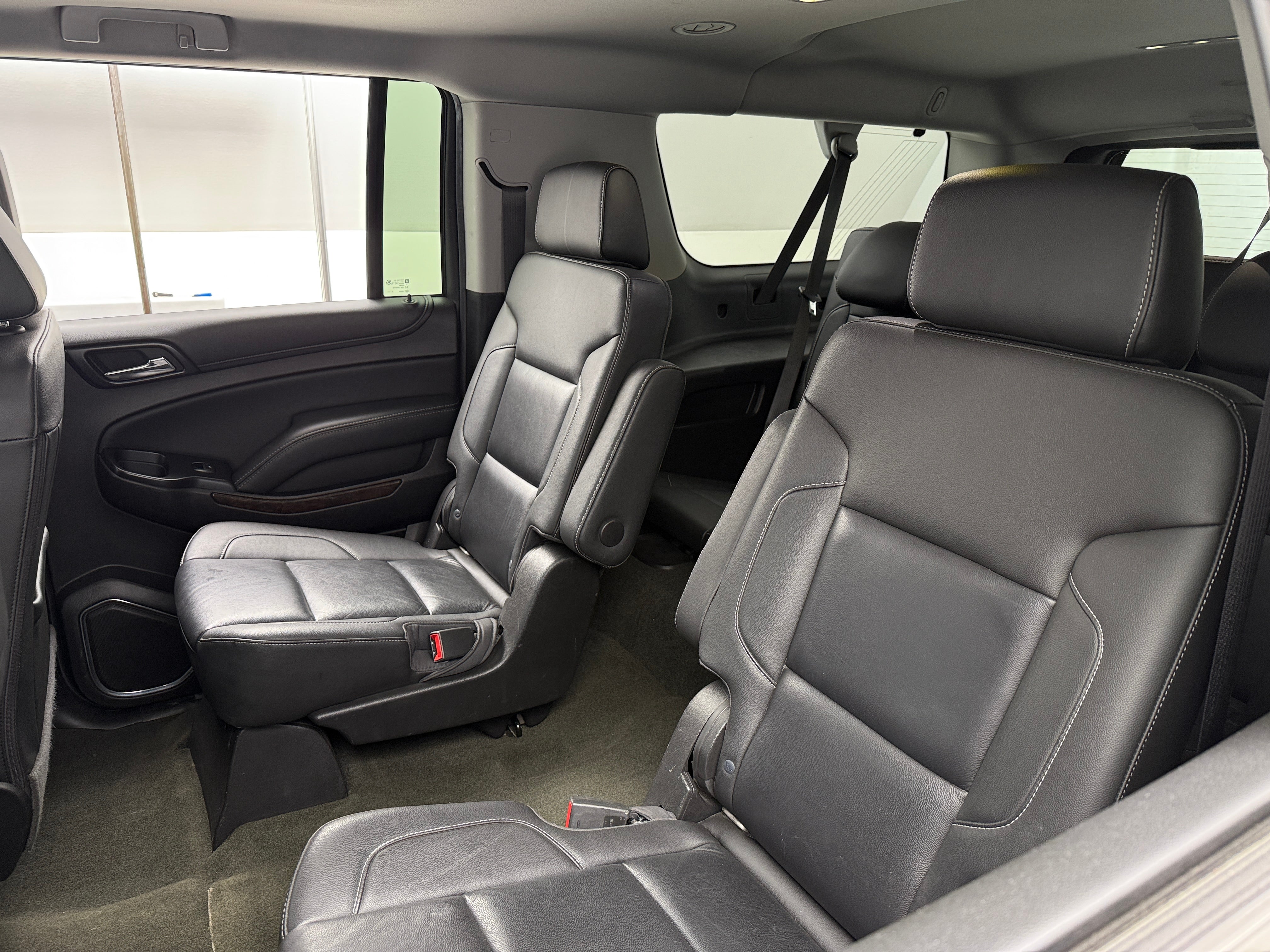 2018 Chevrolet Suburban LT 5