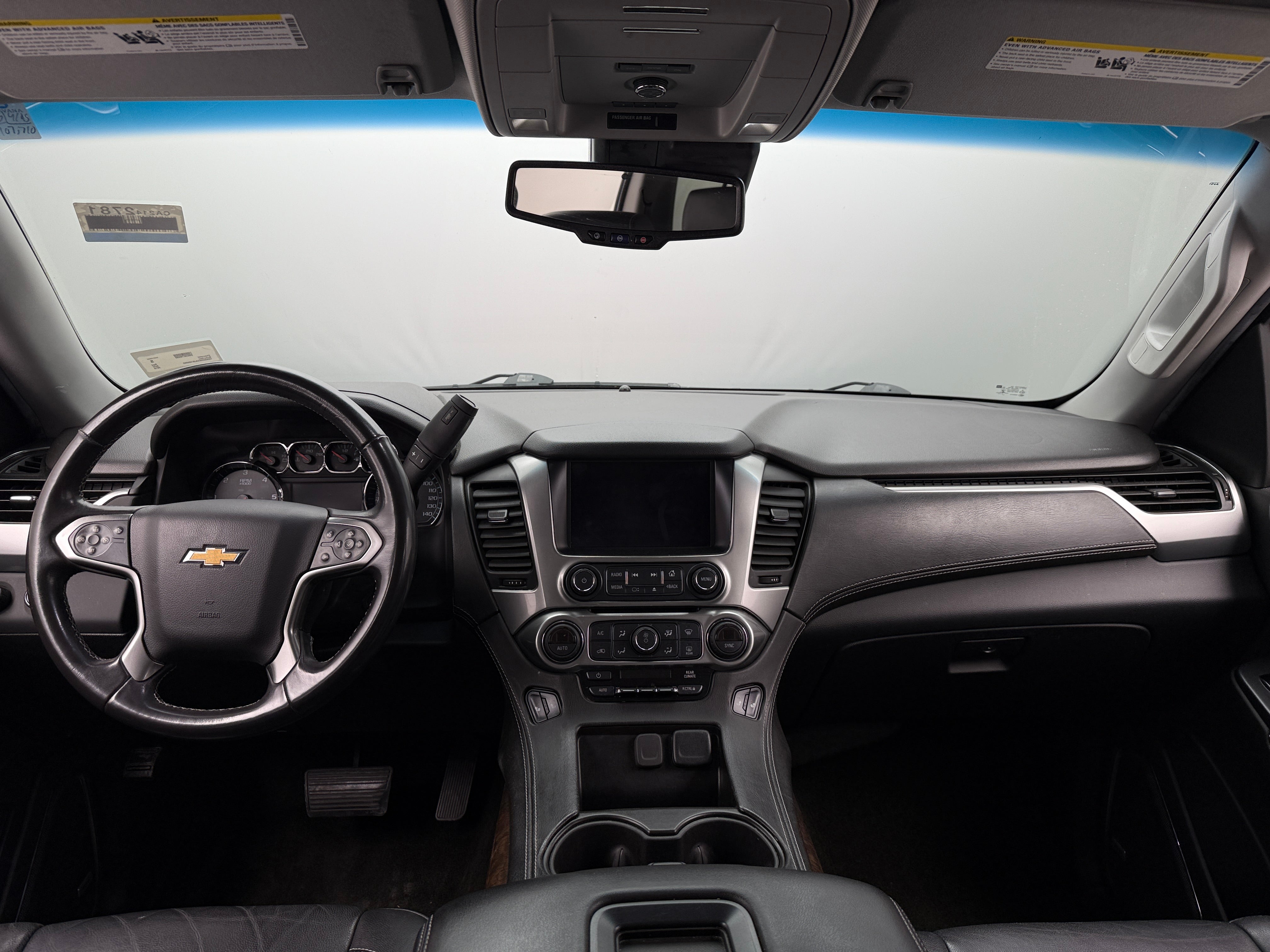 2018 Chevrolet Suburban LT 2