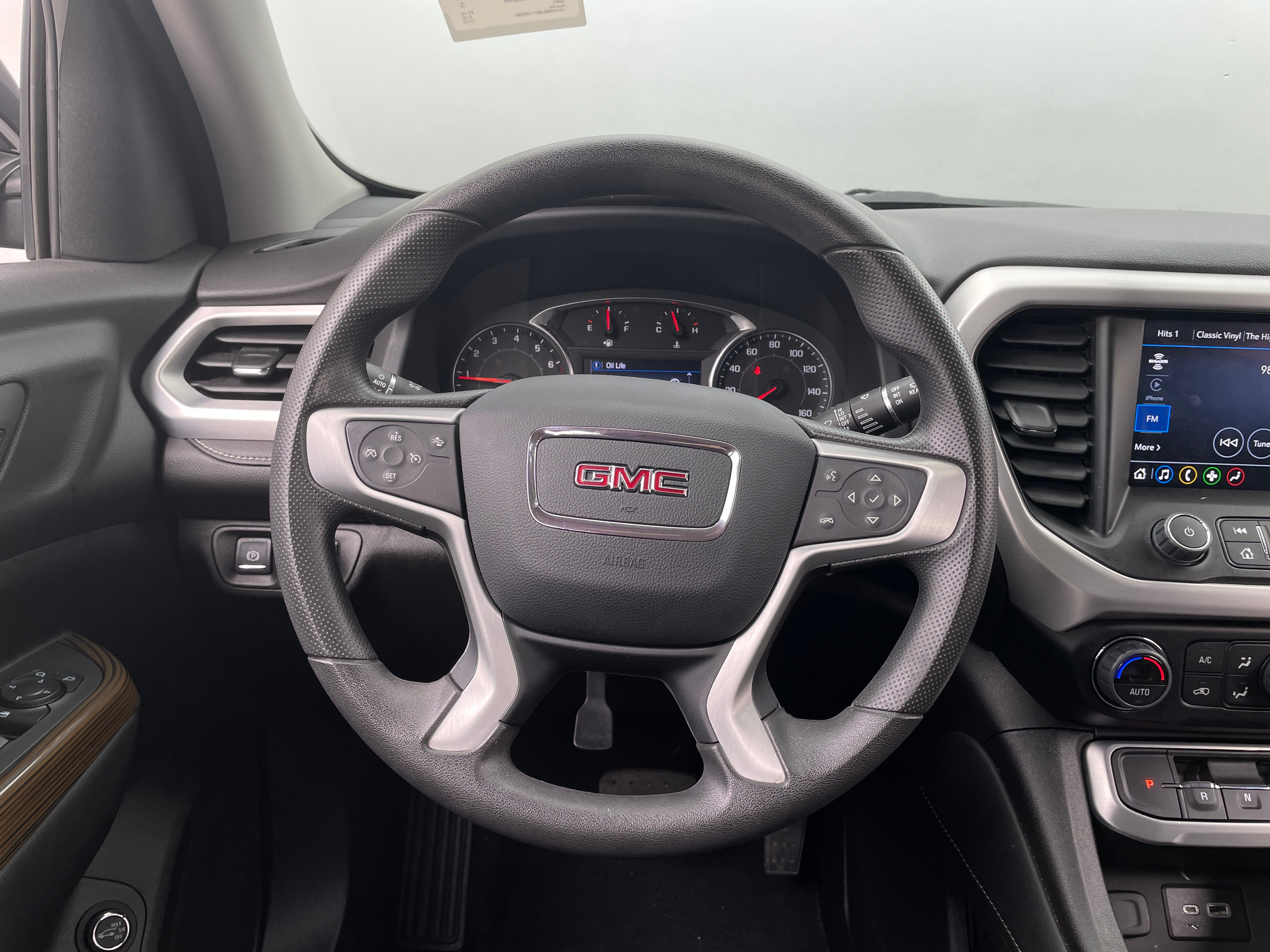 2023 GMC Acadia SLE 5