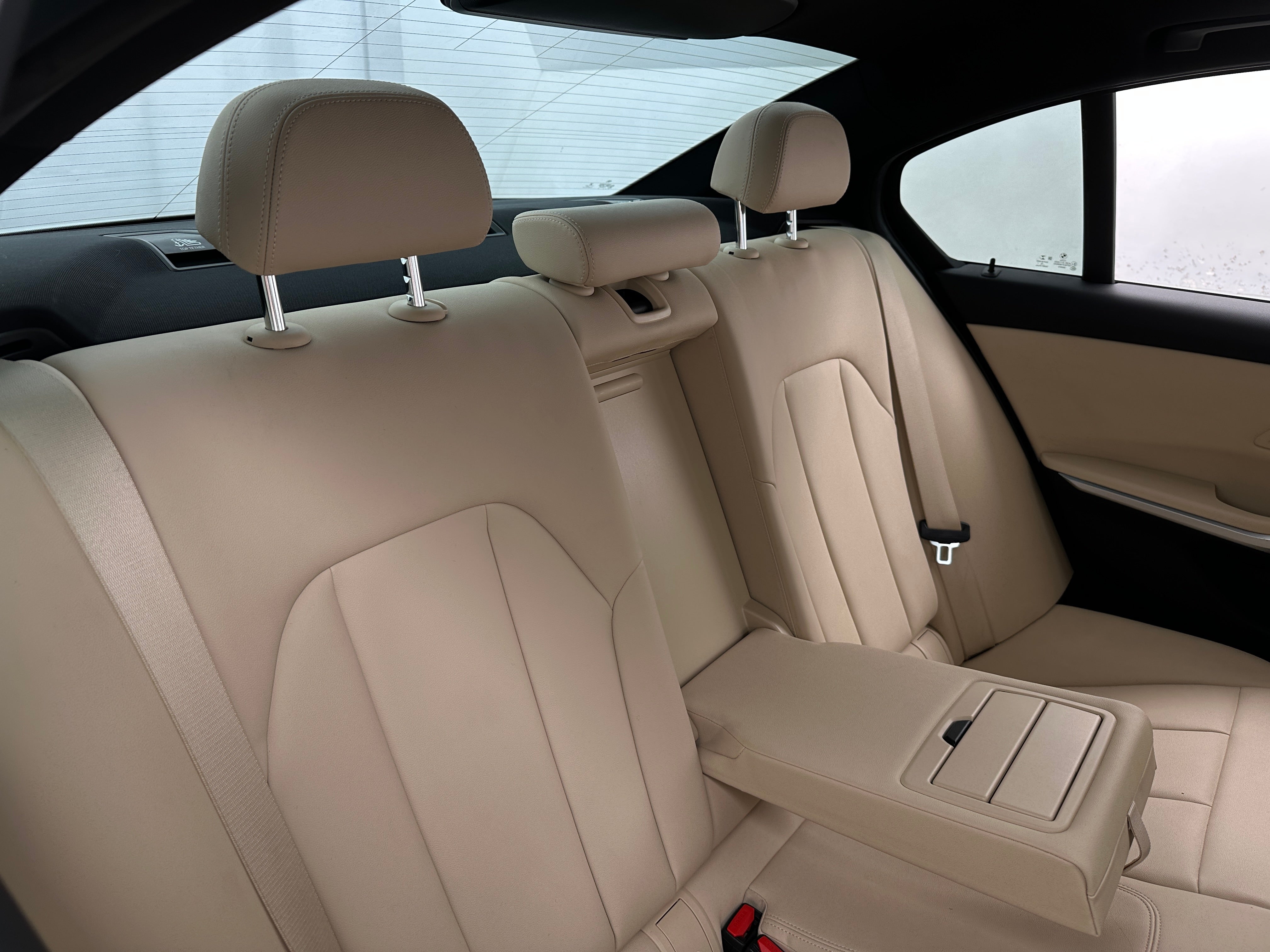 2019 BMW 3 Series 330i 5