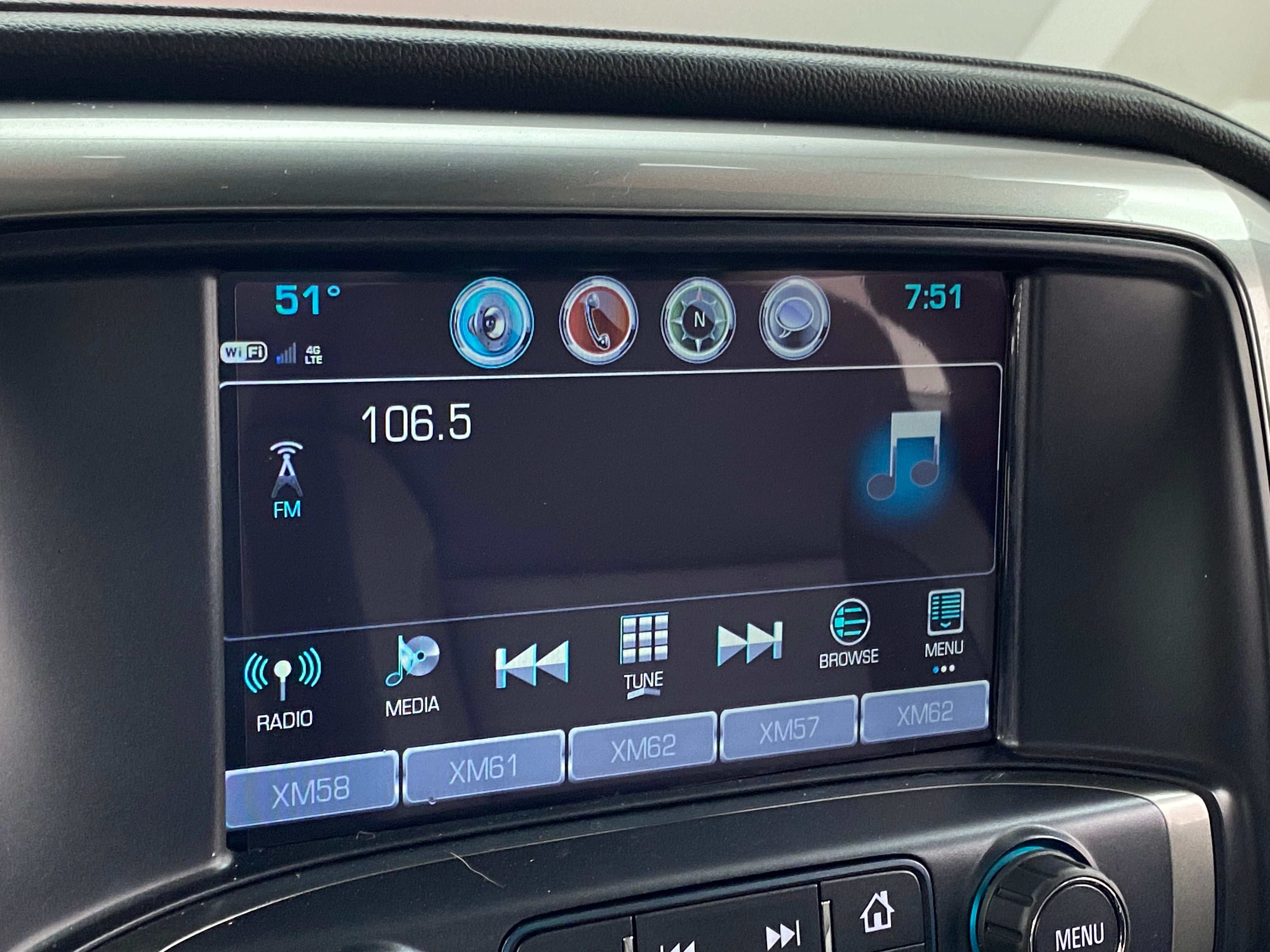 2017 Chevrolet Silverado 1500 LTZ Z71 3