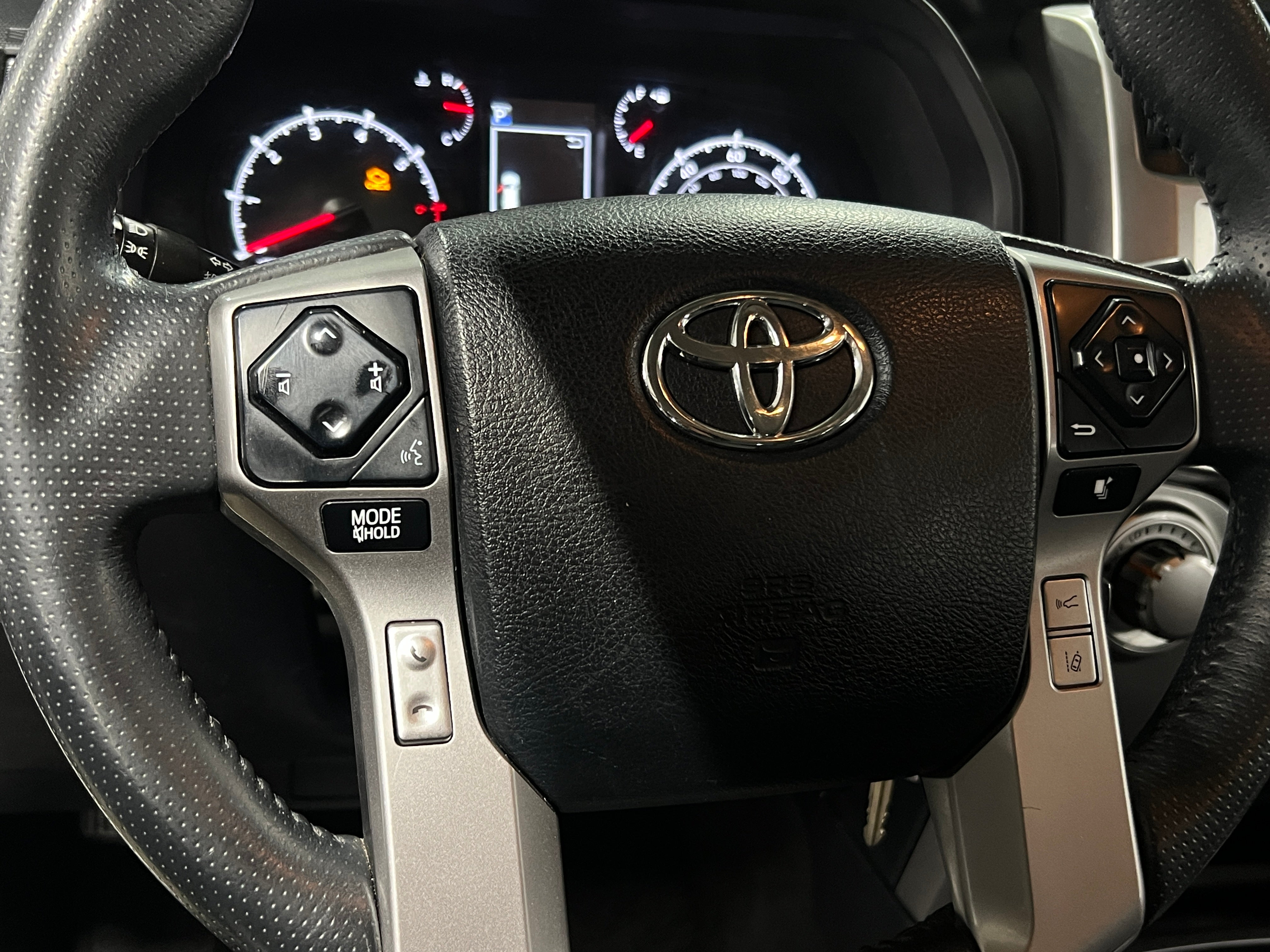 2020 Toyota 4Runner SR5 5