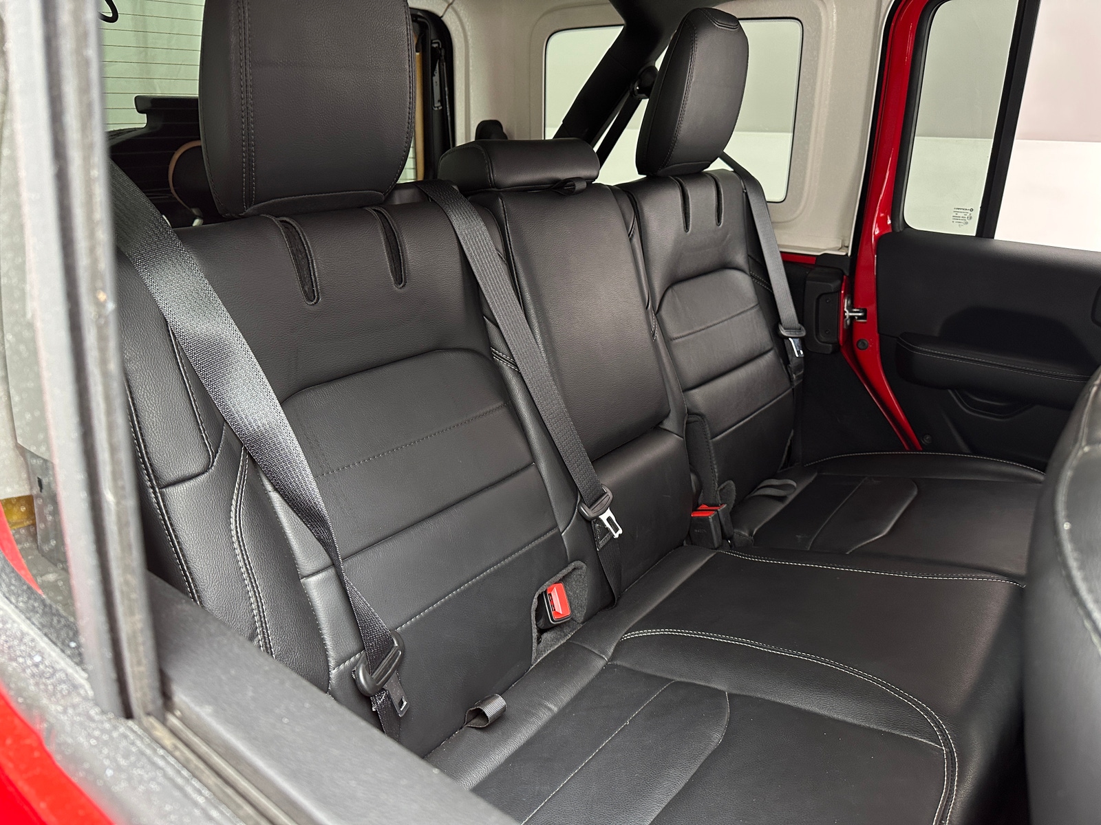 Thumbnail: 2022 Jeep Wrangler - 5