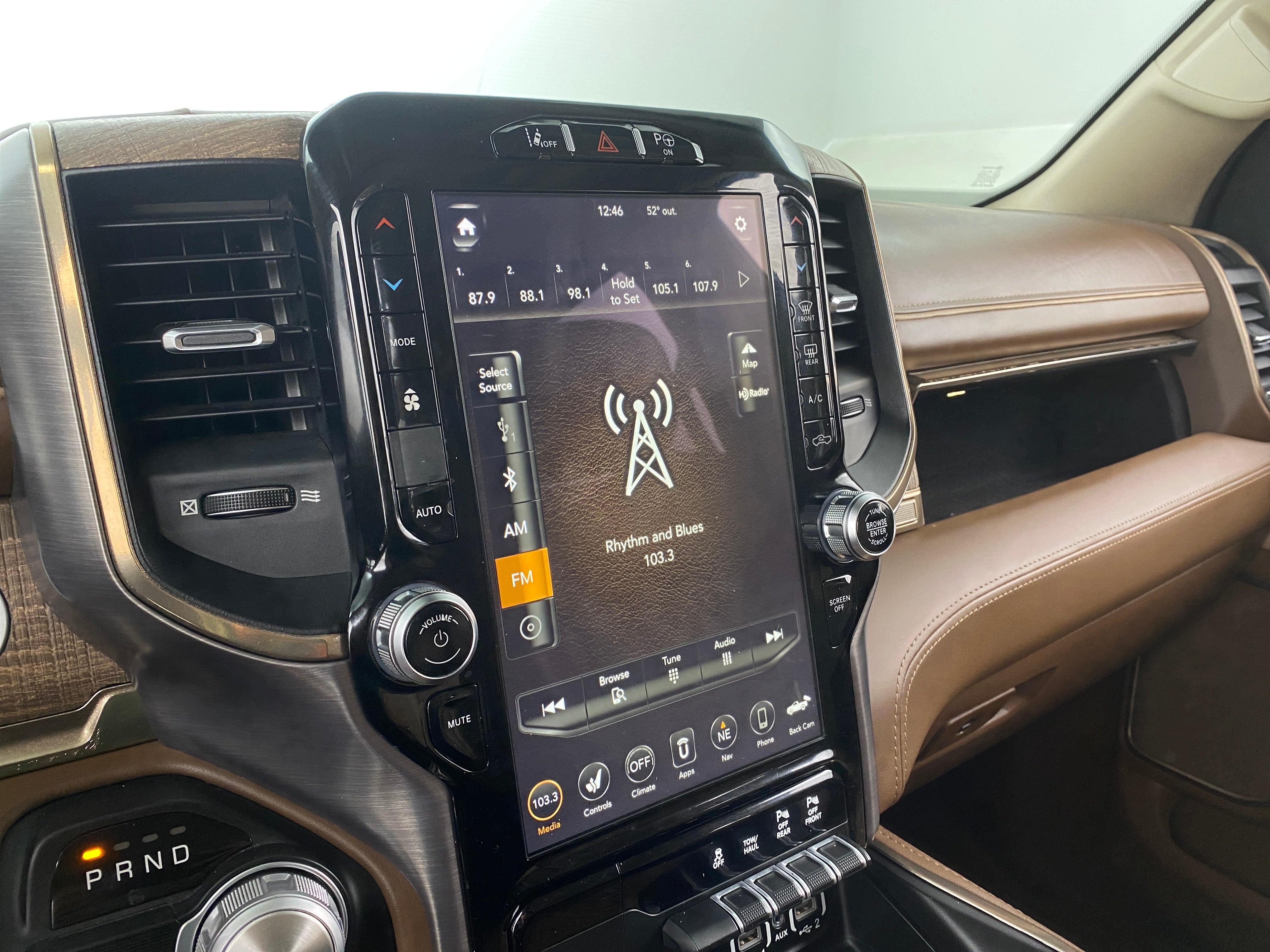 2019 RAM 1500 laramie Longhorn 3