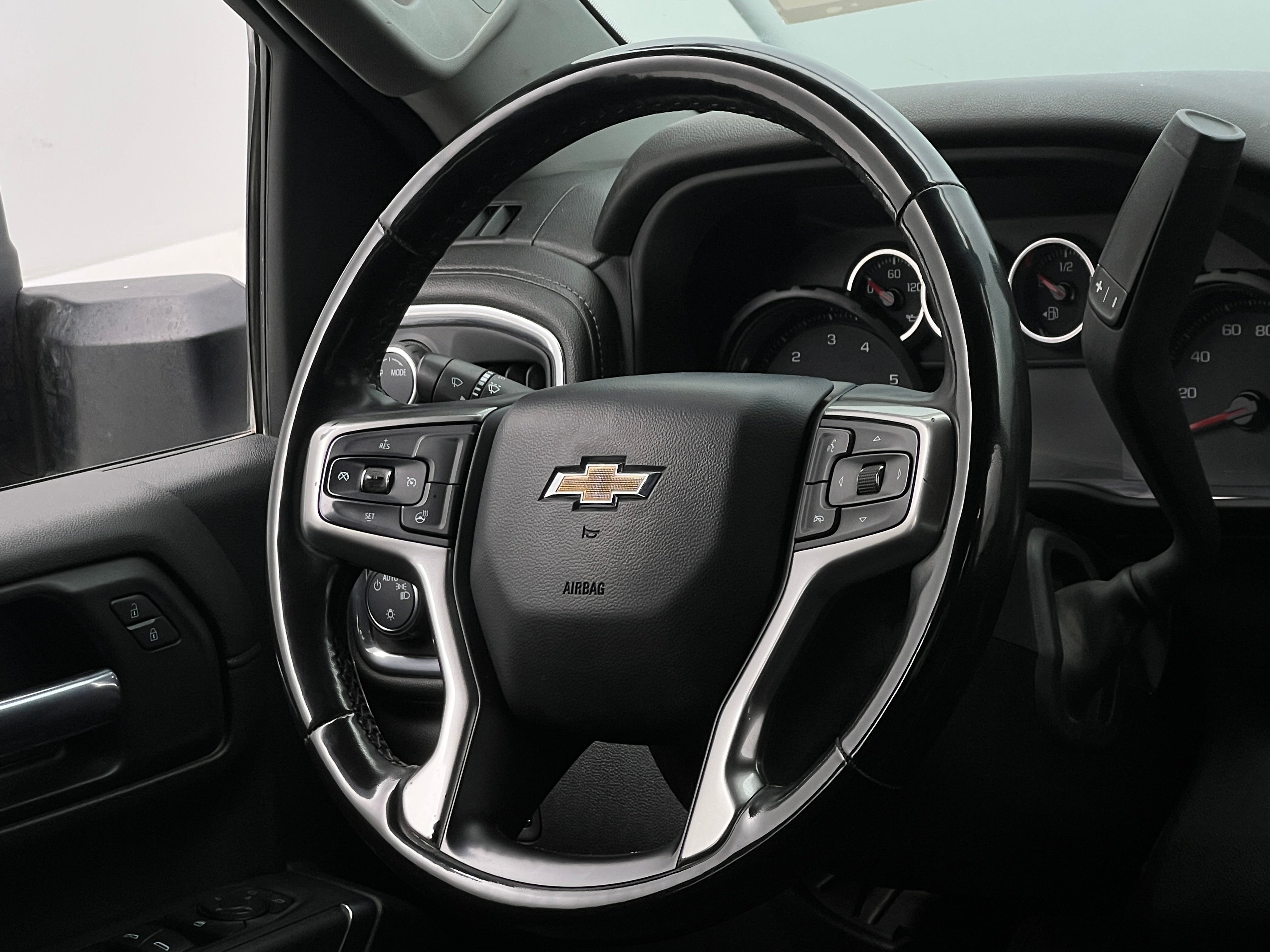 2023 Chevrolet Silverado 2500 LT 5