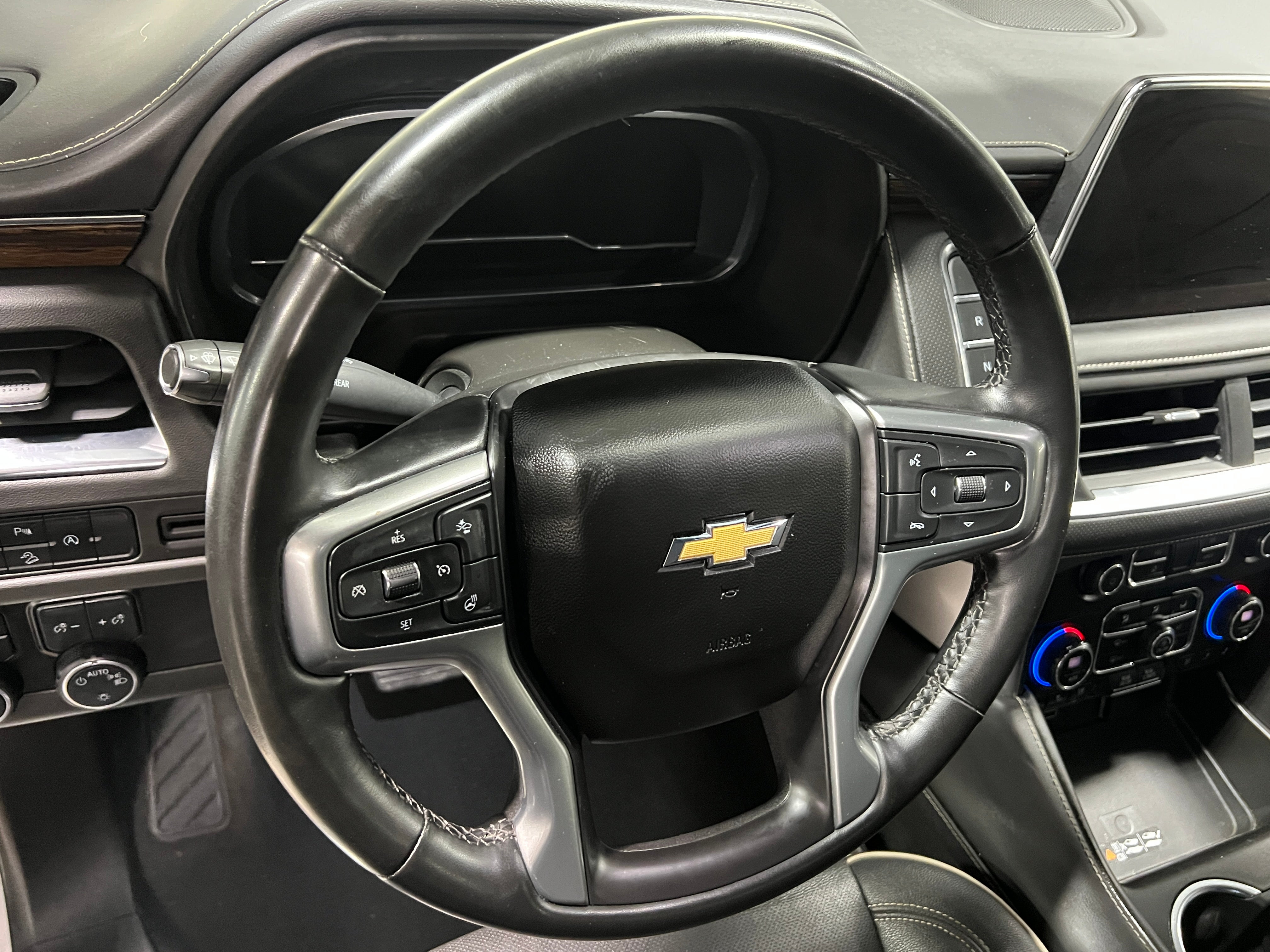 2023 Chevrolet Suburban Premier 5